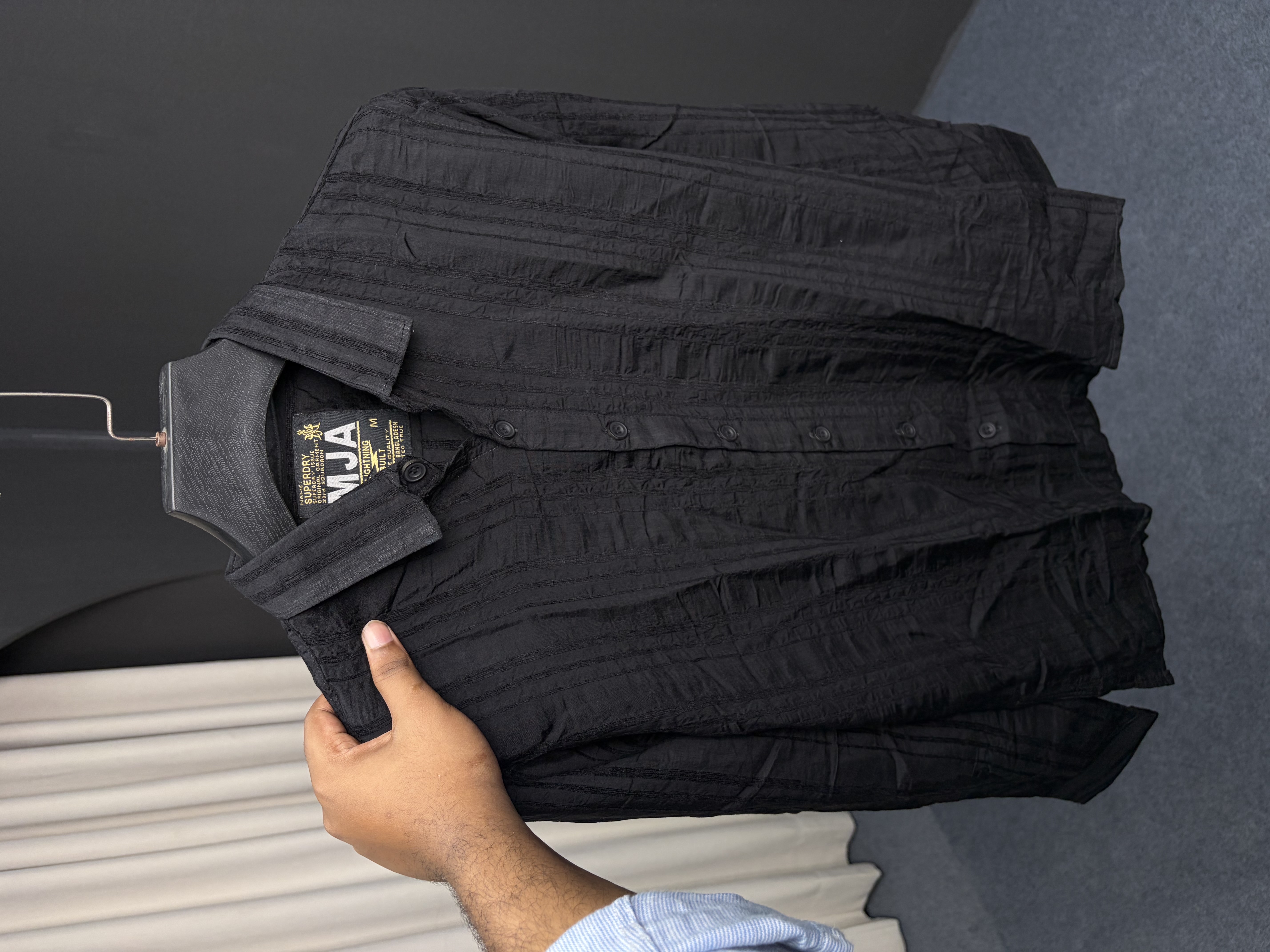 Full-shirt