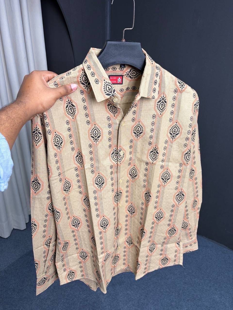 Full-shirt