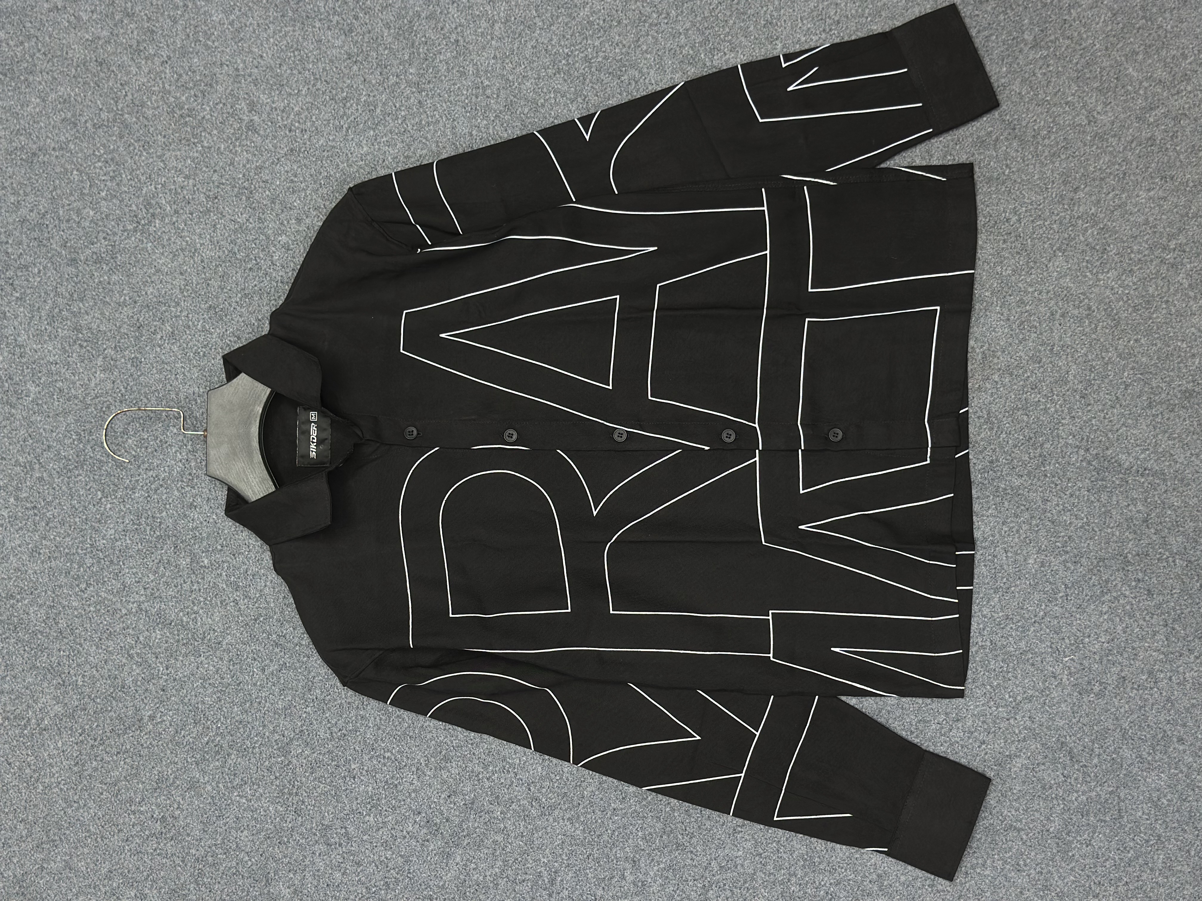 Full-shirt