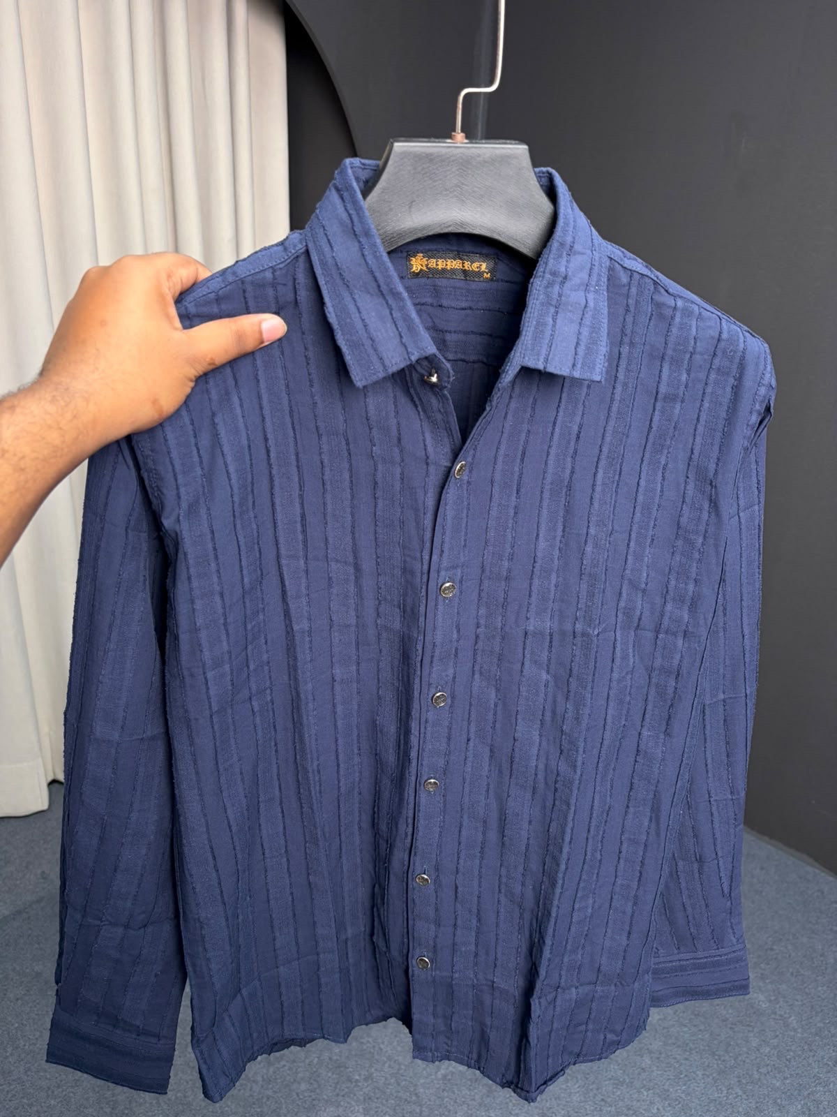 Full-shirt