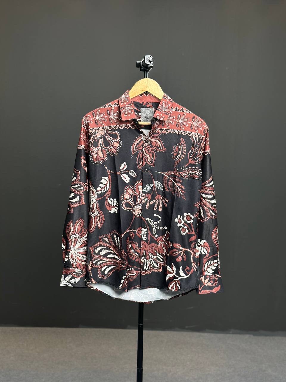 Full-Shirt