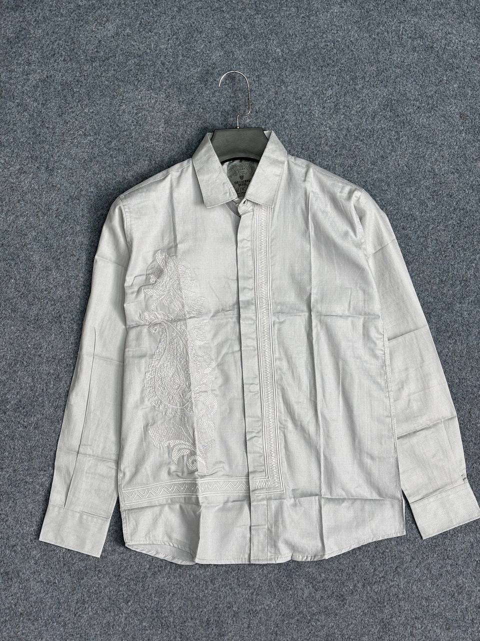 Full-shirt