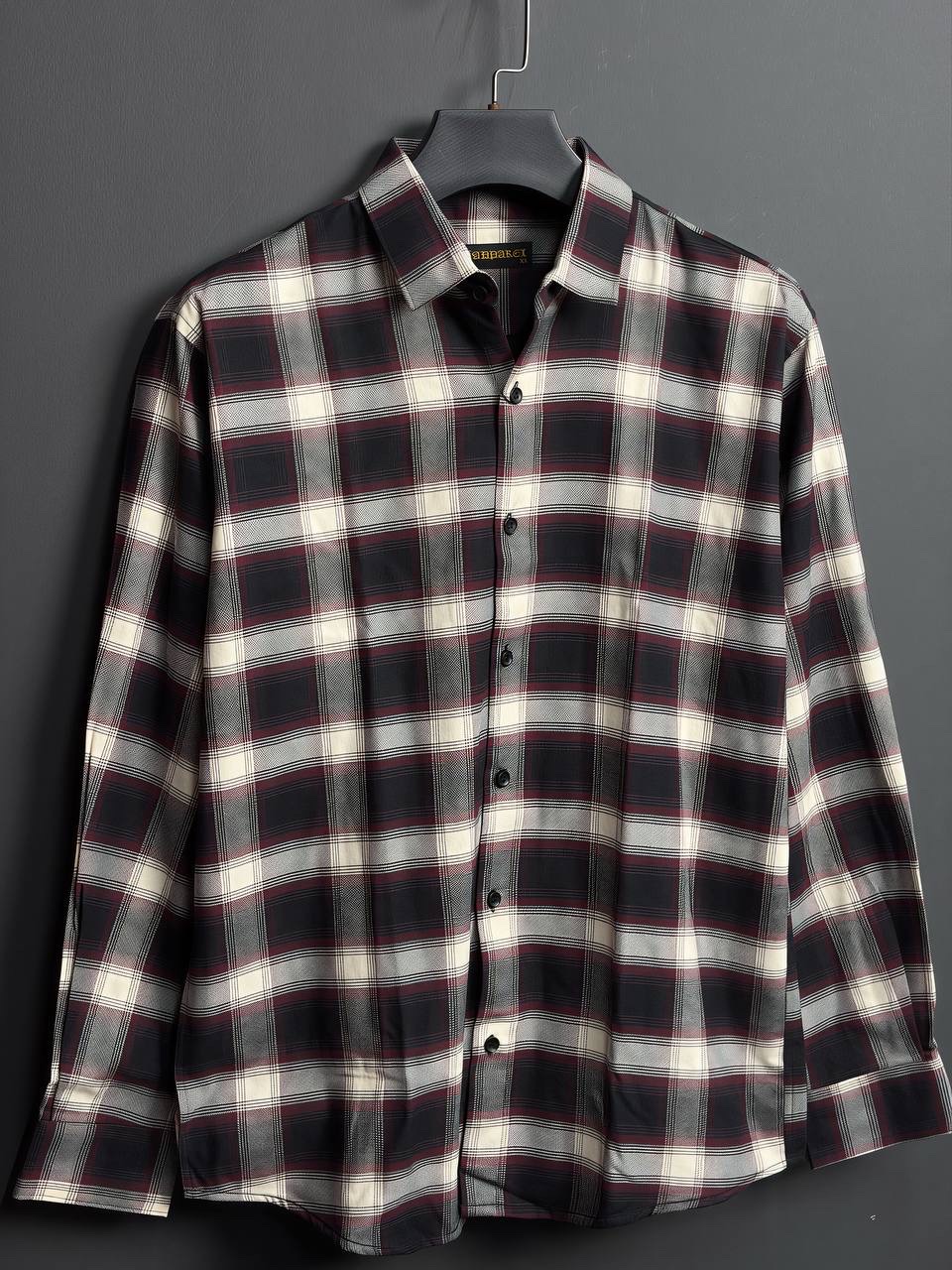 Check-shirt