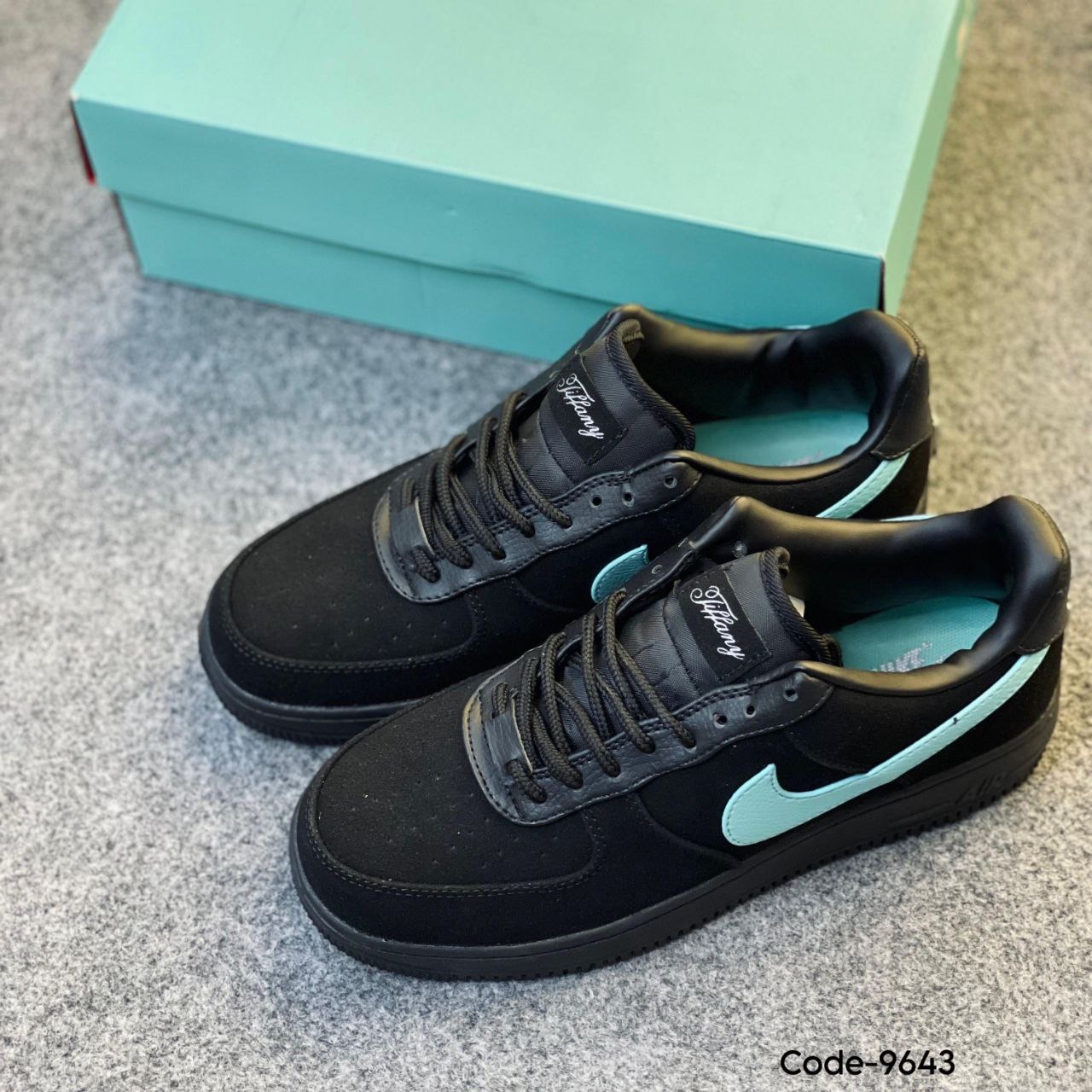 AF1 TIffany Black