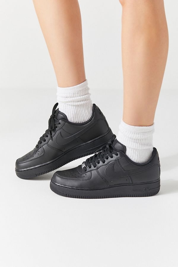 AF1 - Full Black thumbnail 3