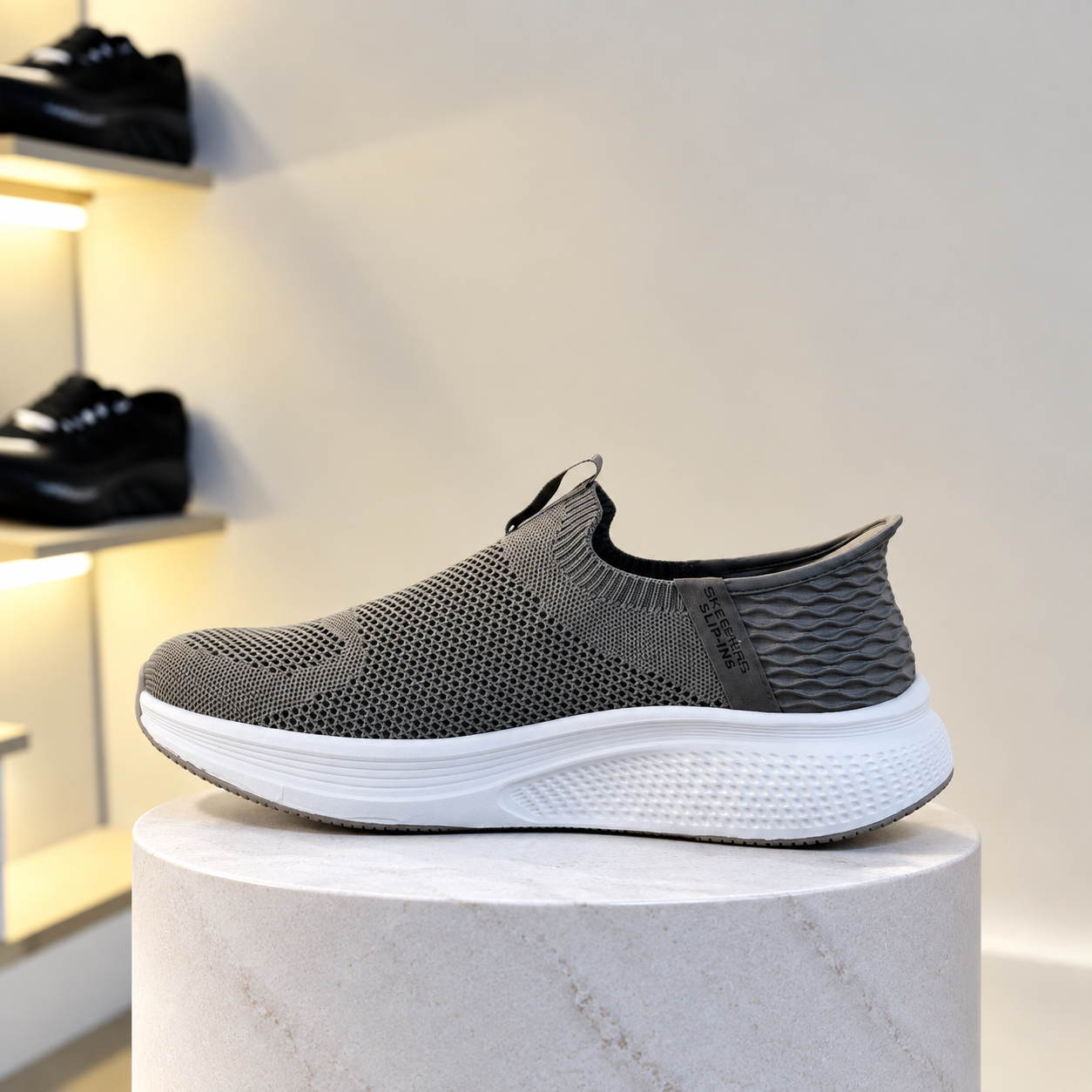 Skechers Brown thumbnail 2