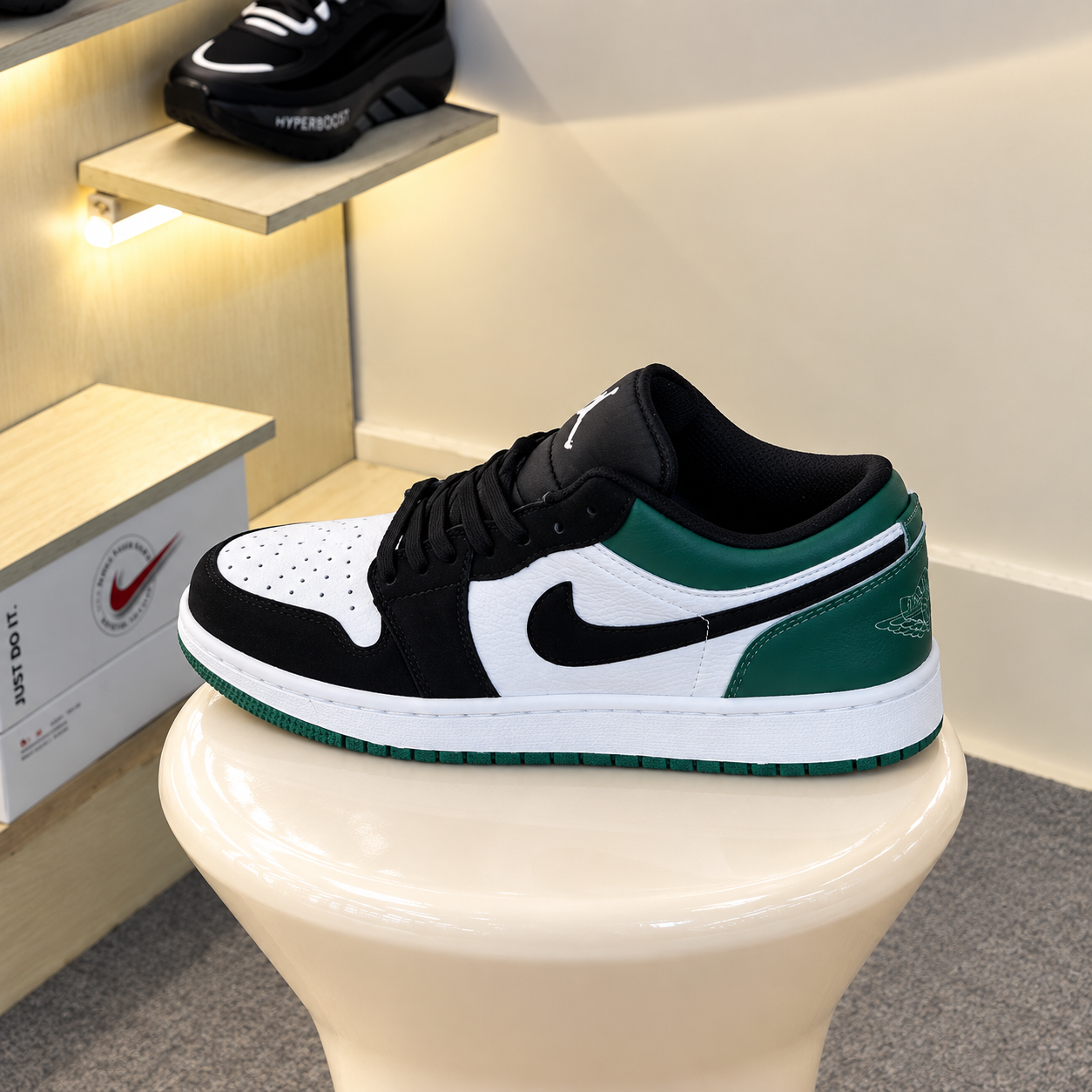 AJ1 Low Mystic Green