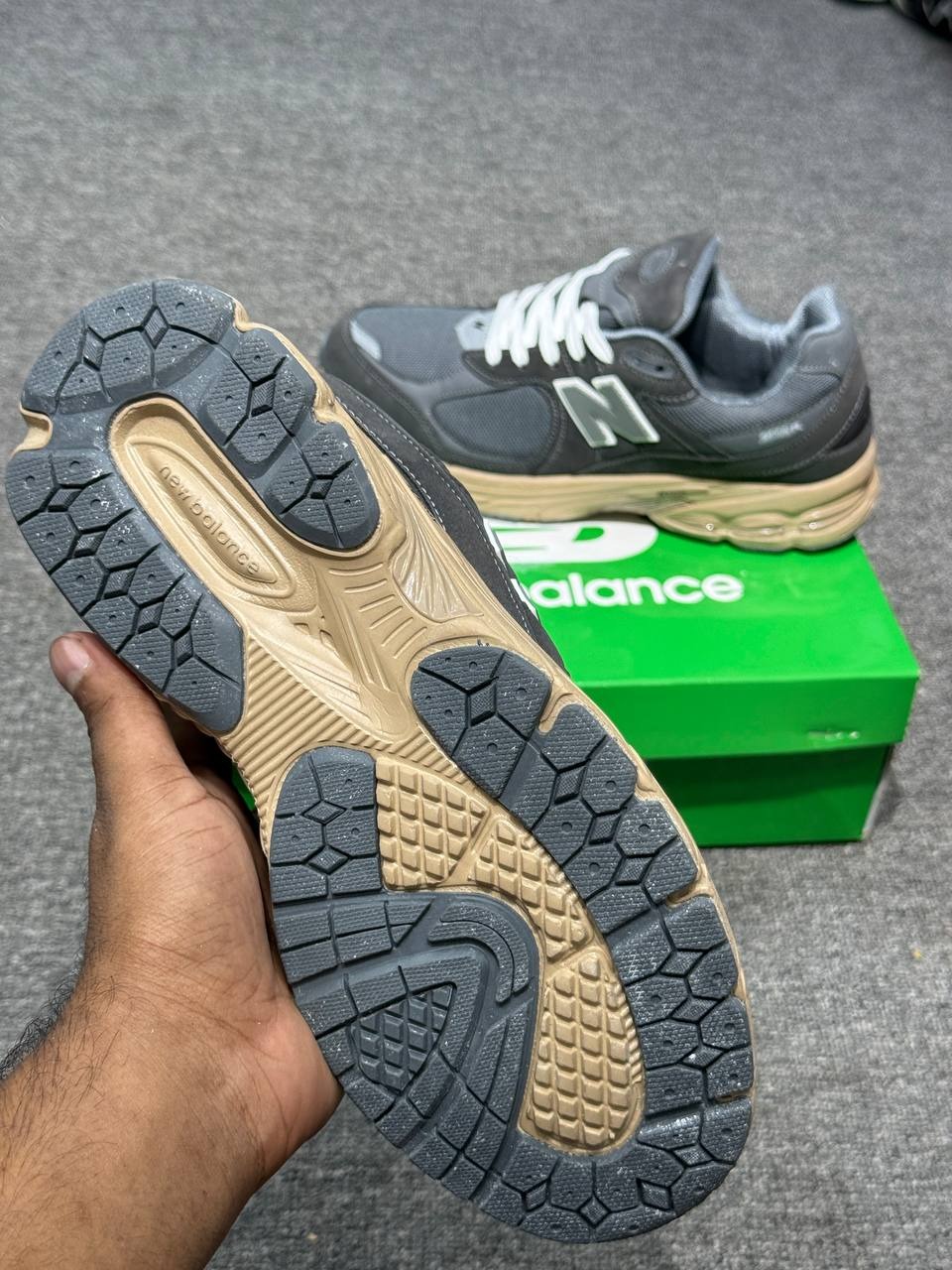 NB 2002r Deep Grey thumbnail 2