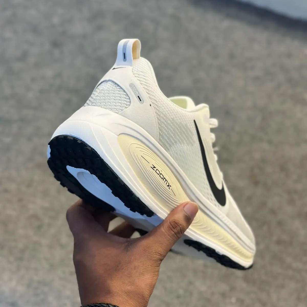 Zoom X White thumbnail 5