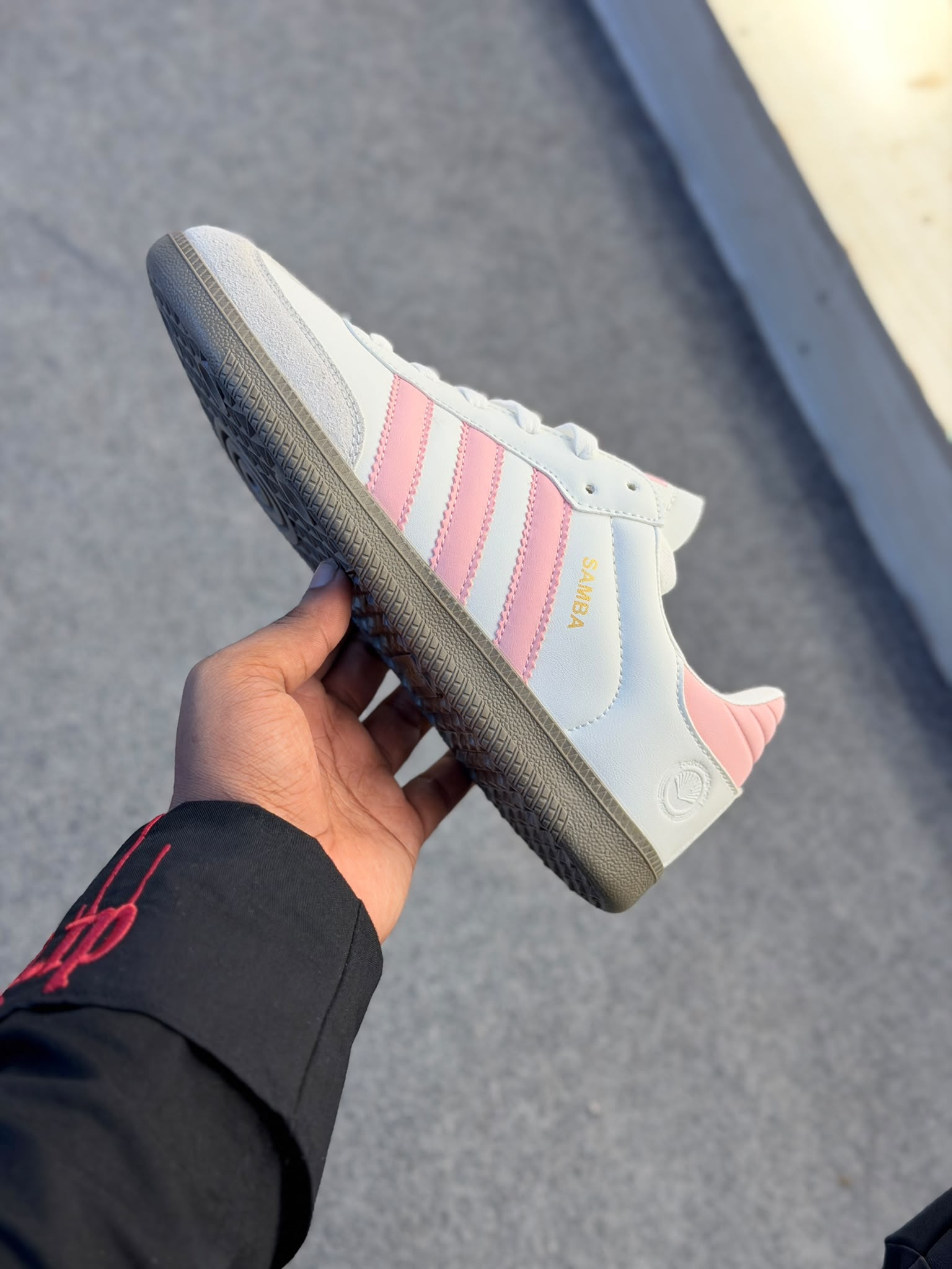 Samba OG Pink thumbnail 2
