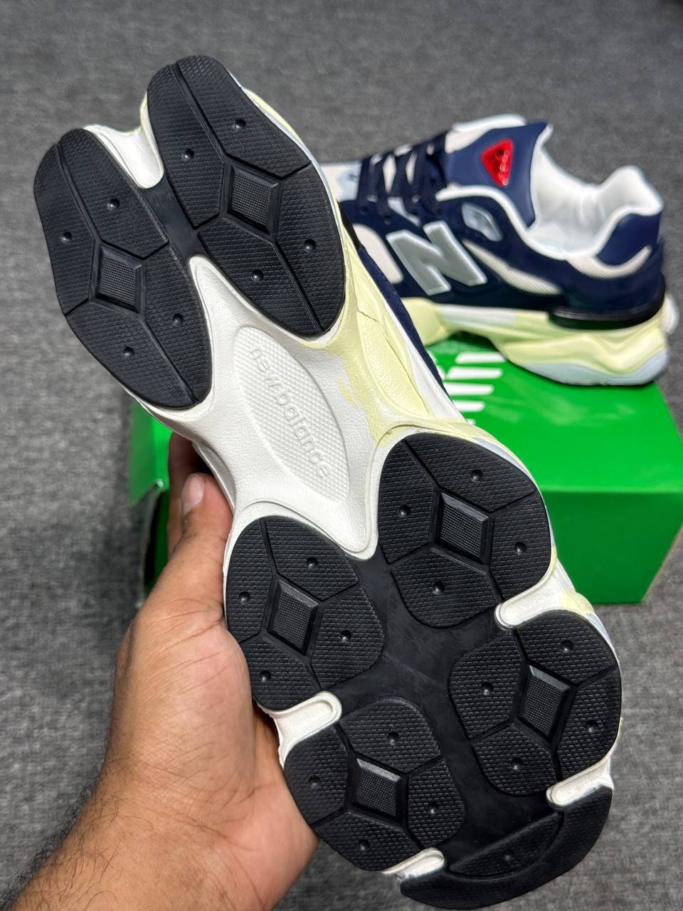 NB 9060 Outer Space thumbnail 6