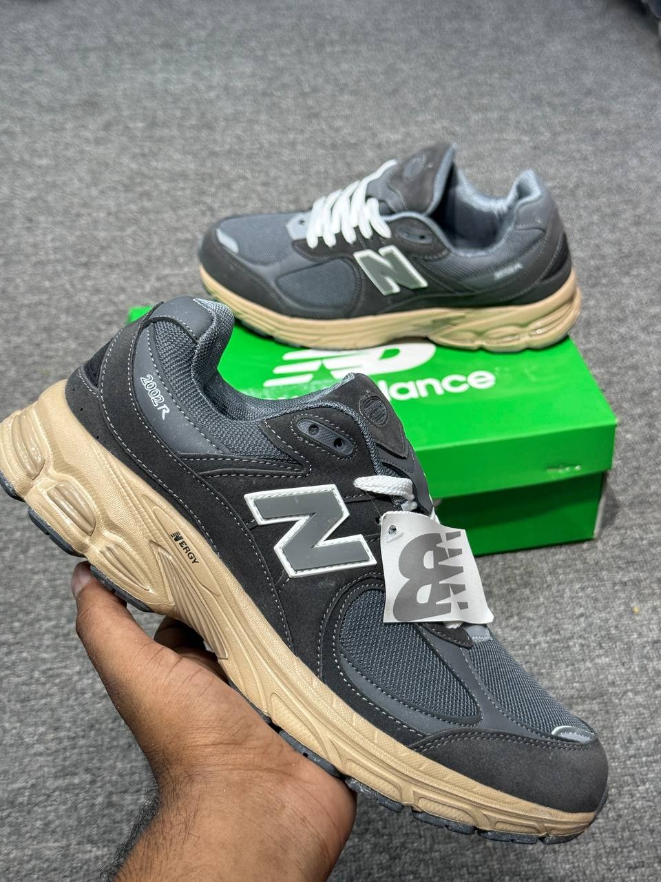 NB 2002r Deep Grey thumbnail 6