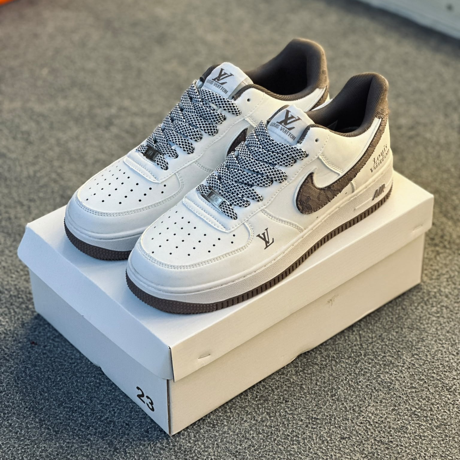 AF1 LV Light Brown
