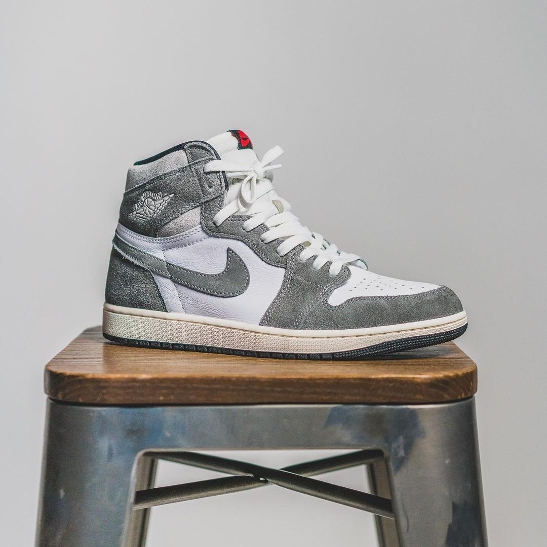 AJ1 HIgh Washed Grey