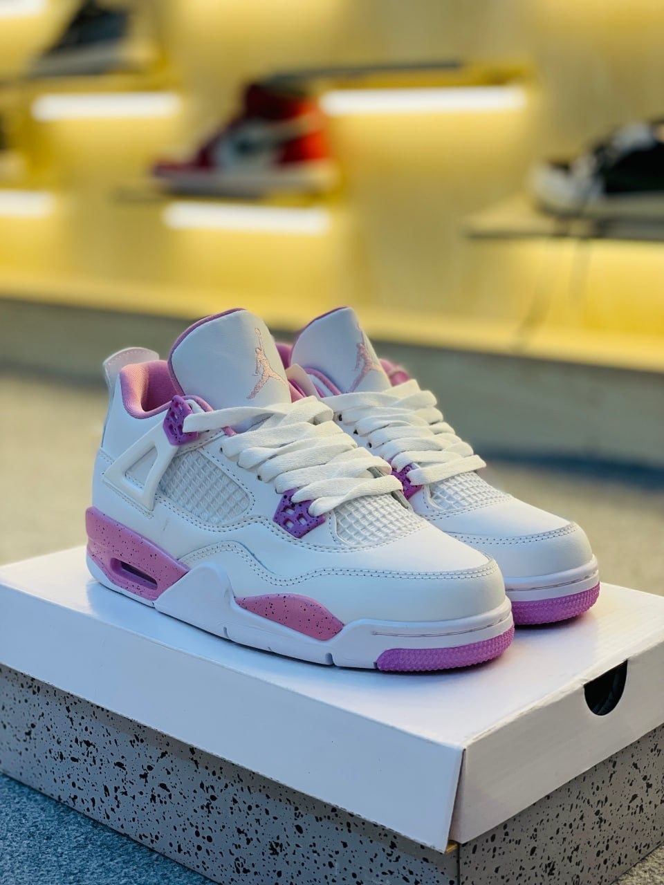 J4 Pink Oreo