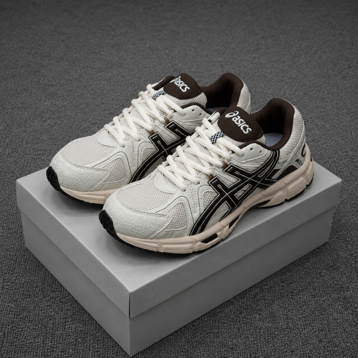 Asics Gel Brown