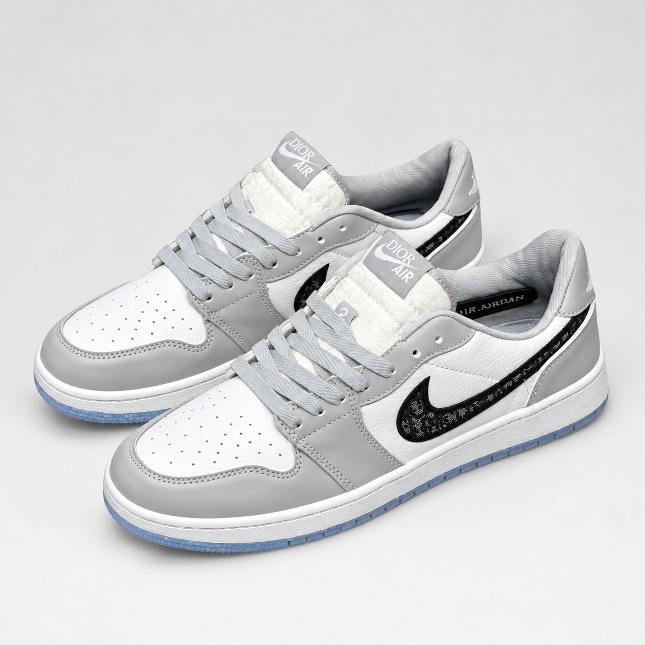 AJ1 Dior Low