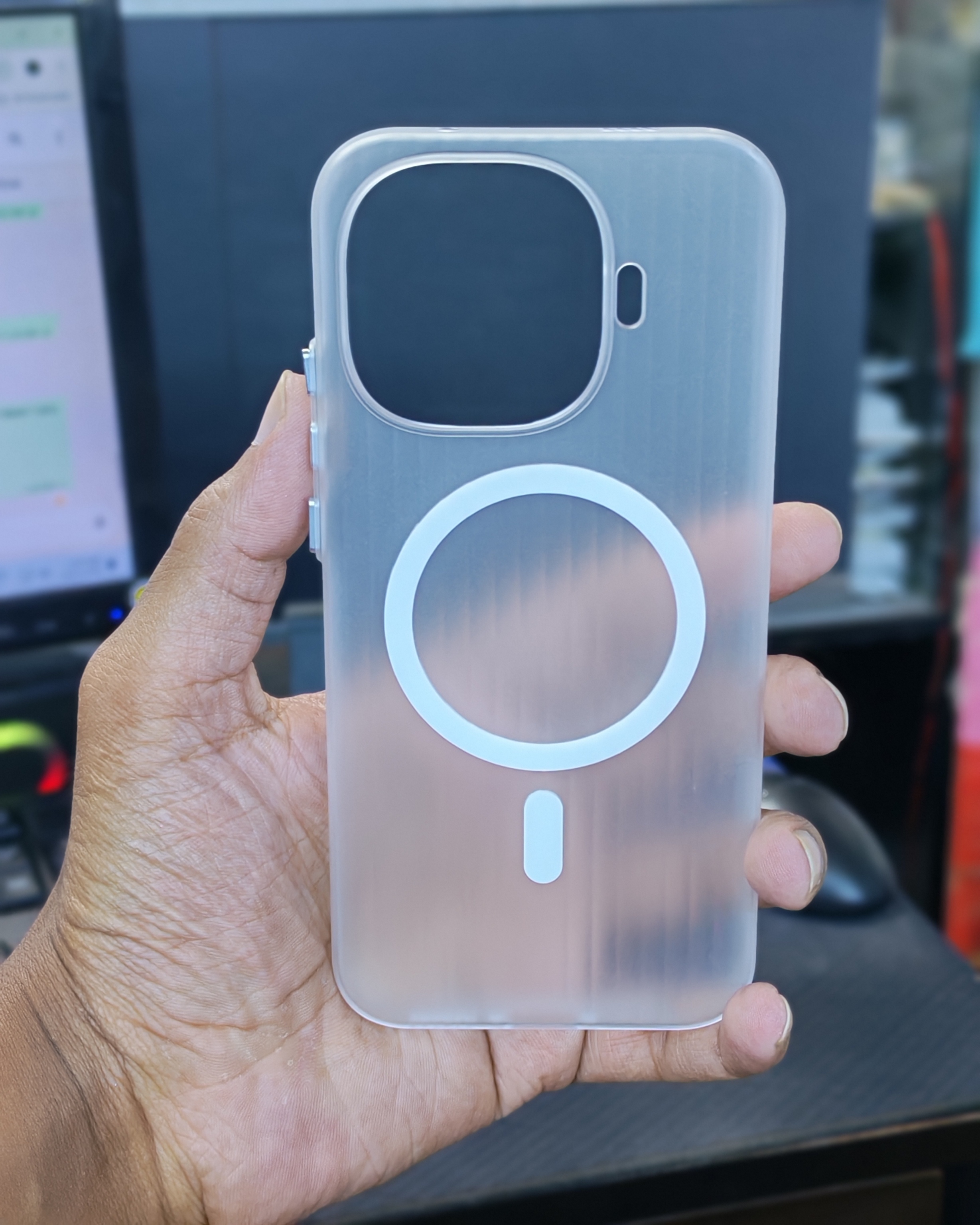 Corrugted Magsafe Frosted Case for Z11 turbo