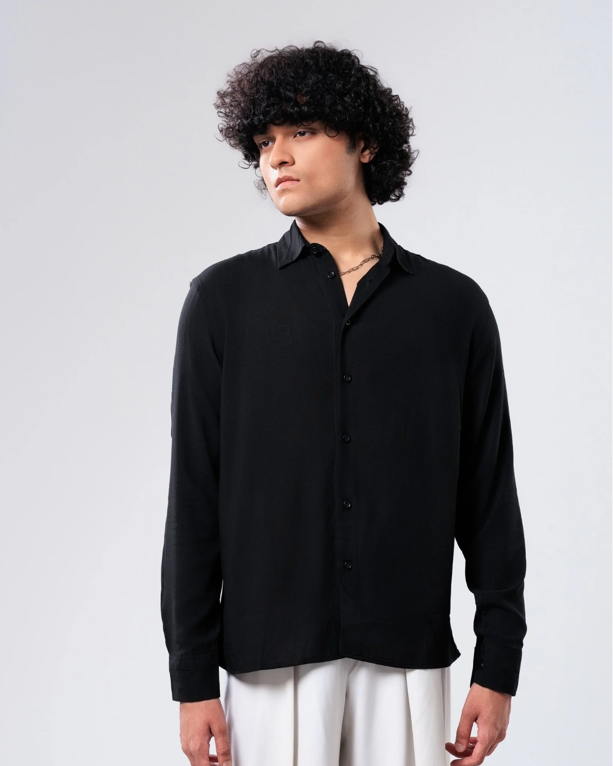 VERO Black Shirt thumbnail 2