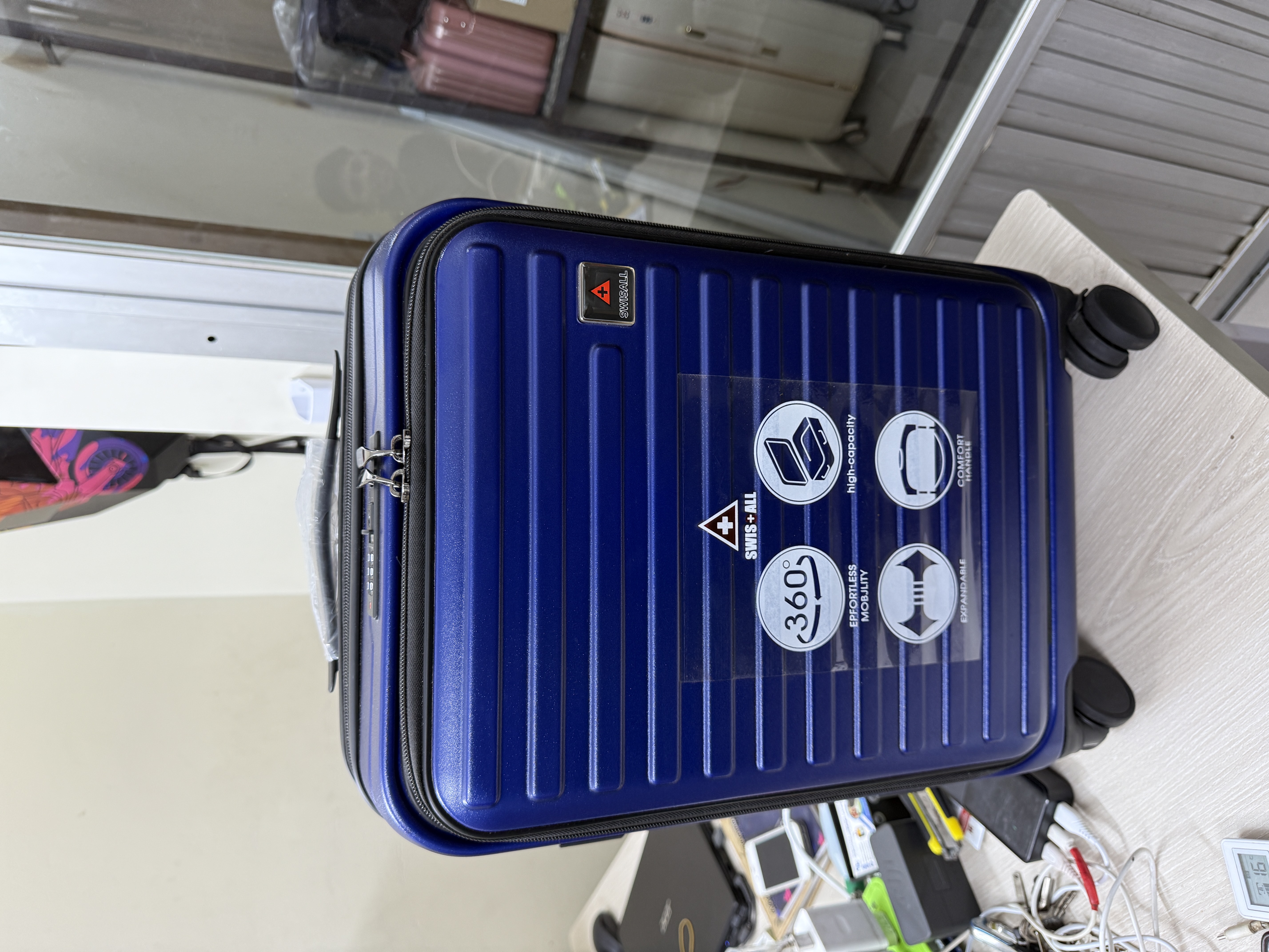 front open 20 inchi luggage