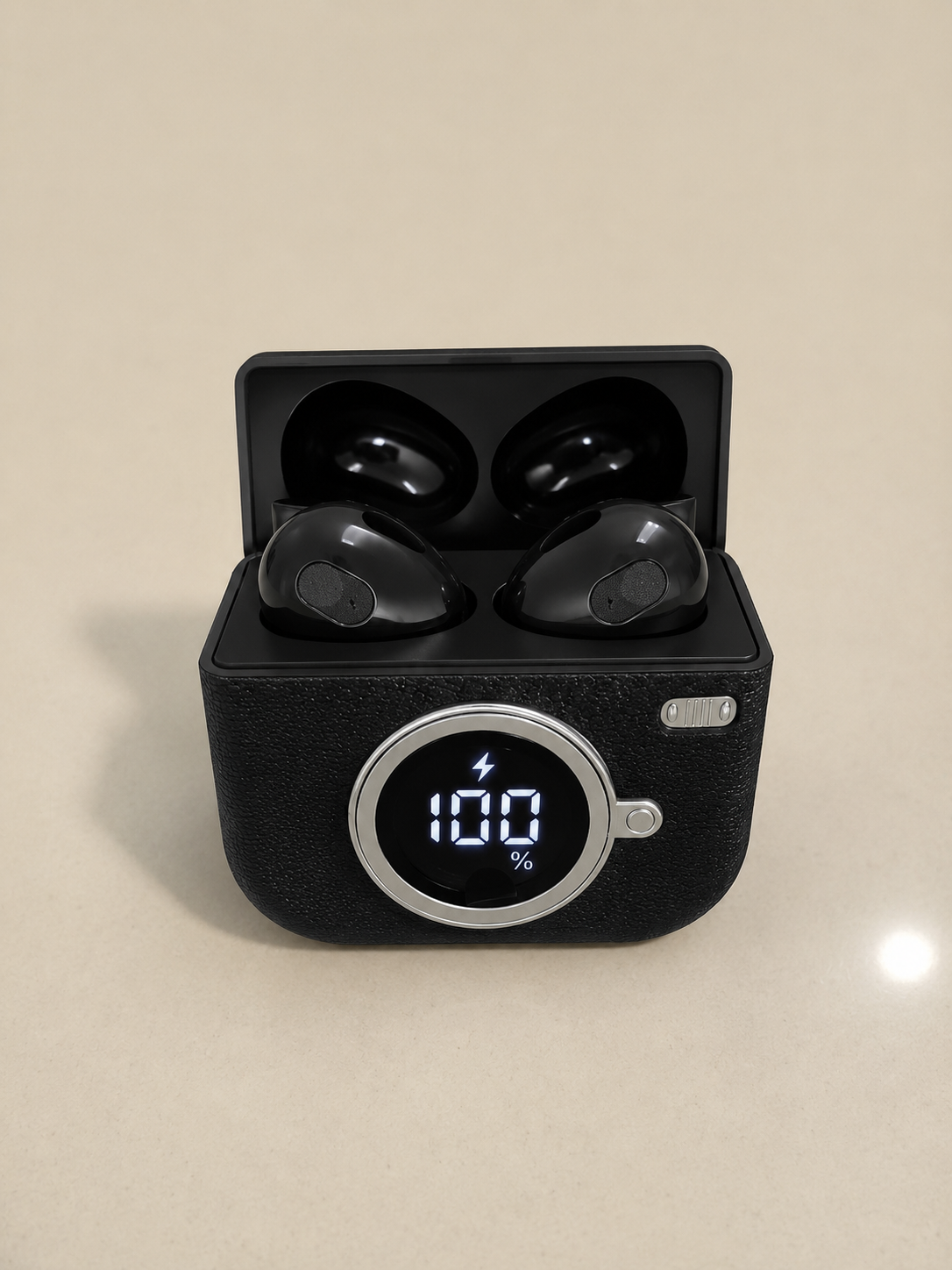 🎧 Q86 Stereo TWS Wireless Earbuds – Stylish Retro Camera Design thumbnail 4