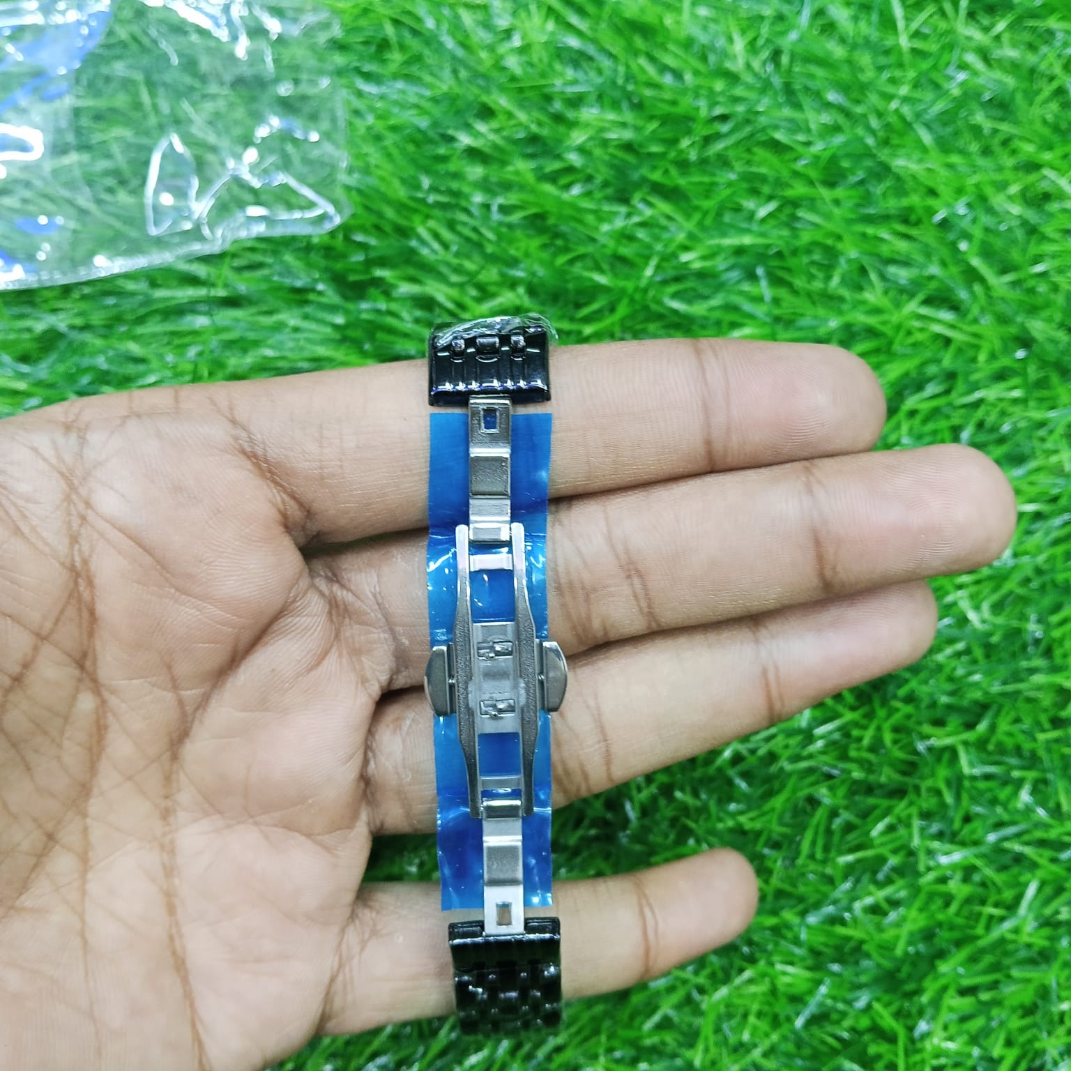 Couple watches thumbnail 5