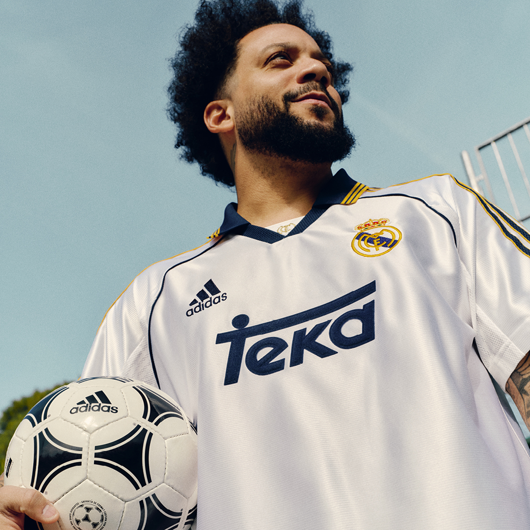 Real Madrid Home Jersey 99/00 - Retro Kit