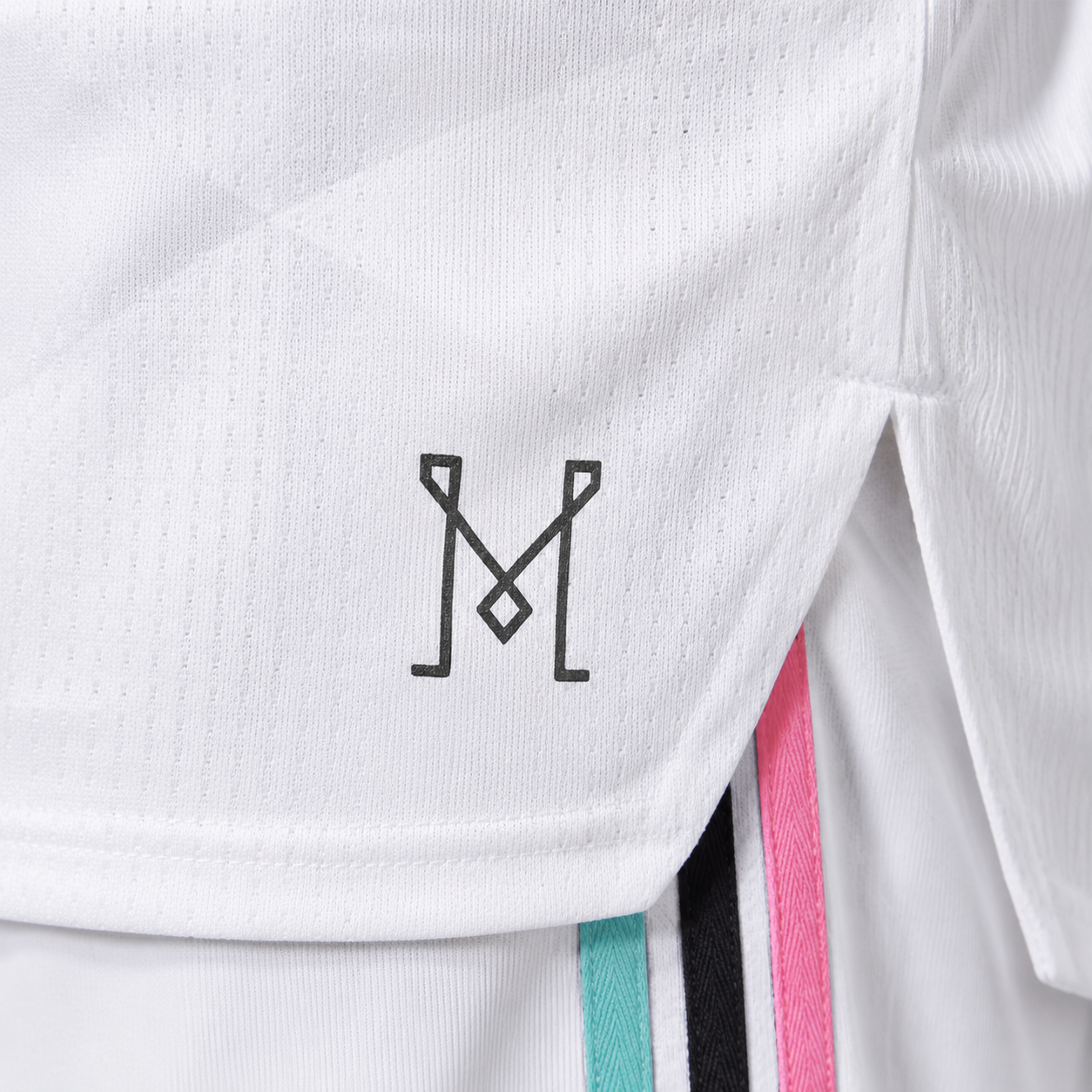 Inter Miami CF Third Kit Jersey 2026/2027 - Player Edition thumbnail 2