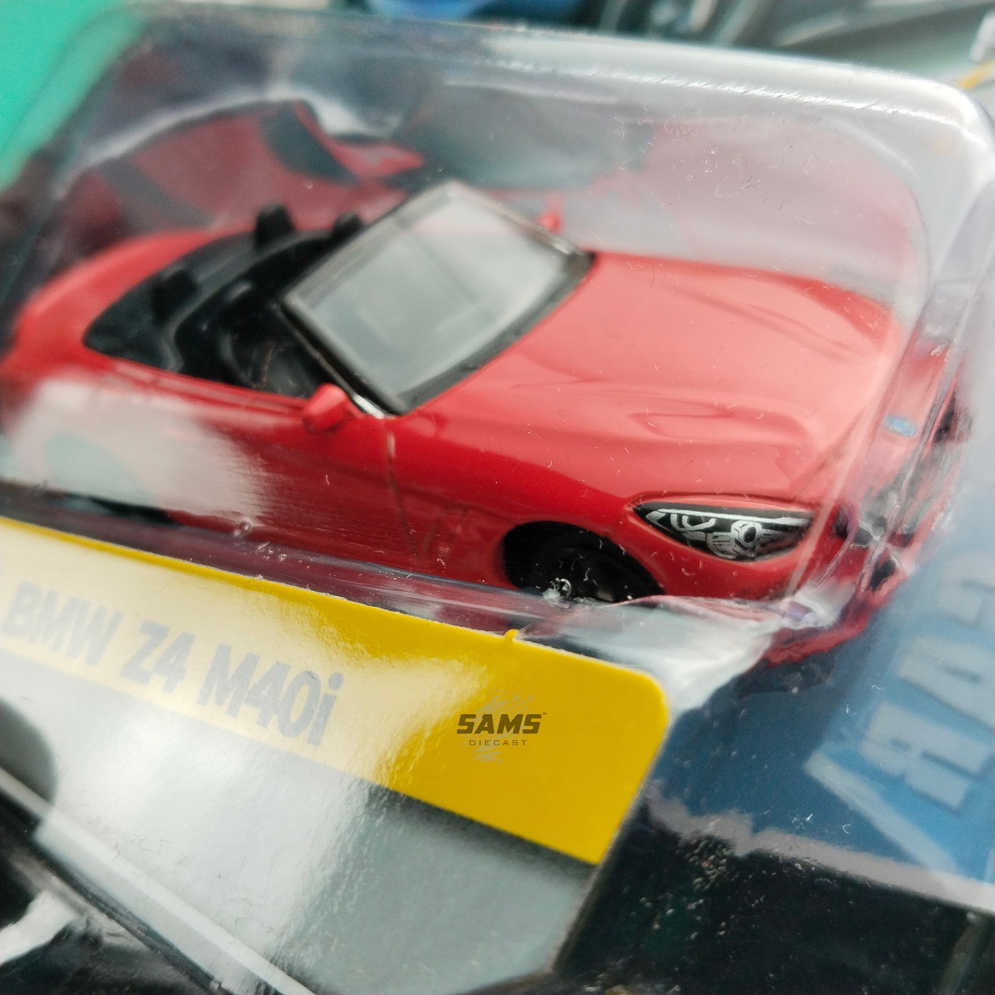 BMW Z4 M40i Red Convertible thumbnail 2