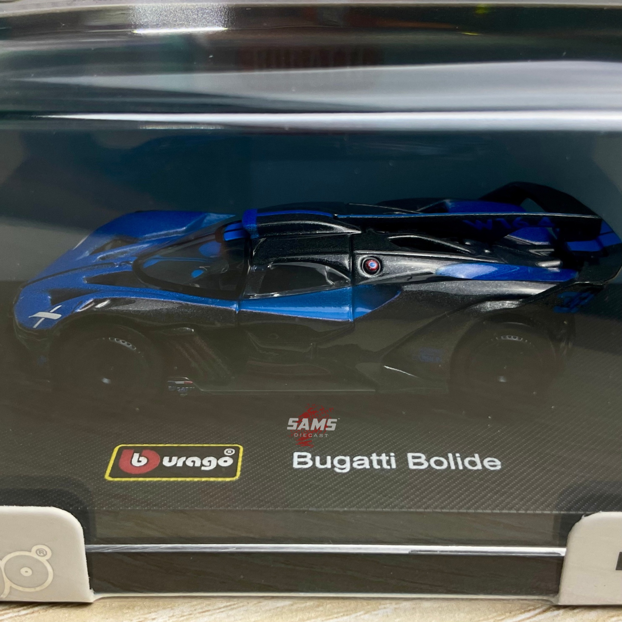 Pre-order || Bburago Premium - Bugatti Bolide thumbnail 4