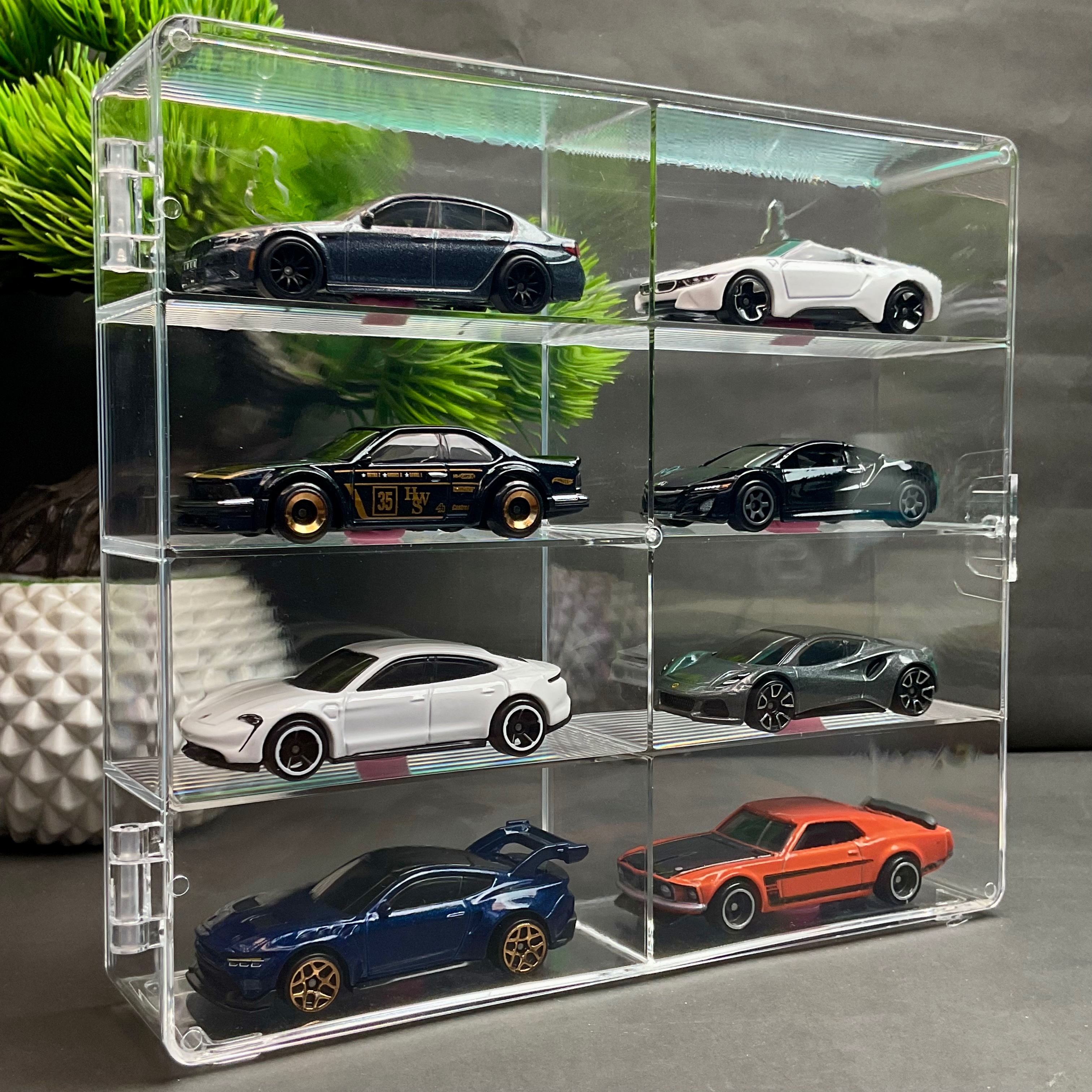 Pre-order || 1:64 Clear Wall Mount Acrylic Display Case (8 Slot)_img_1