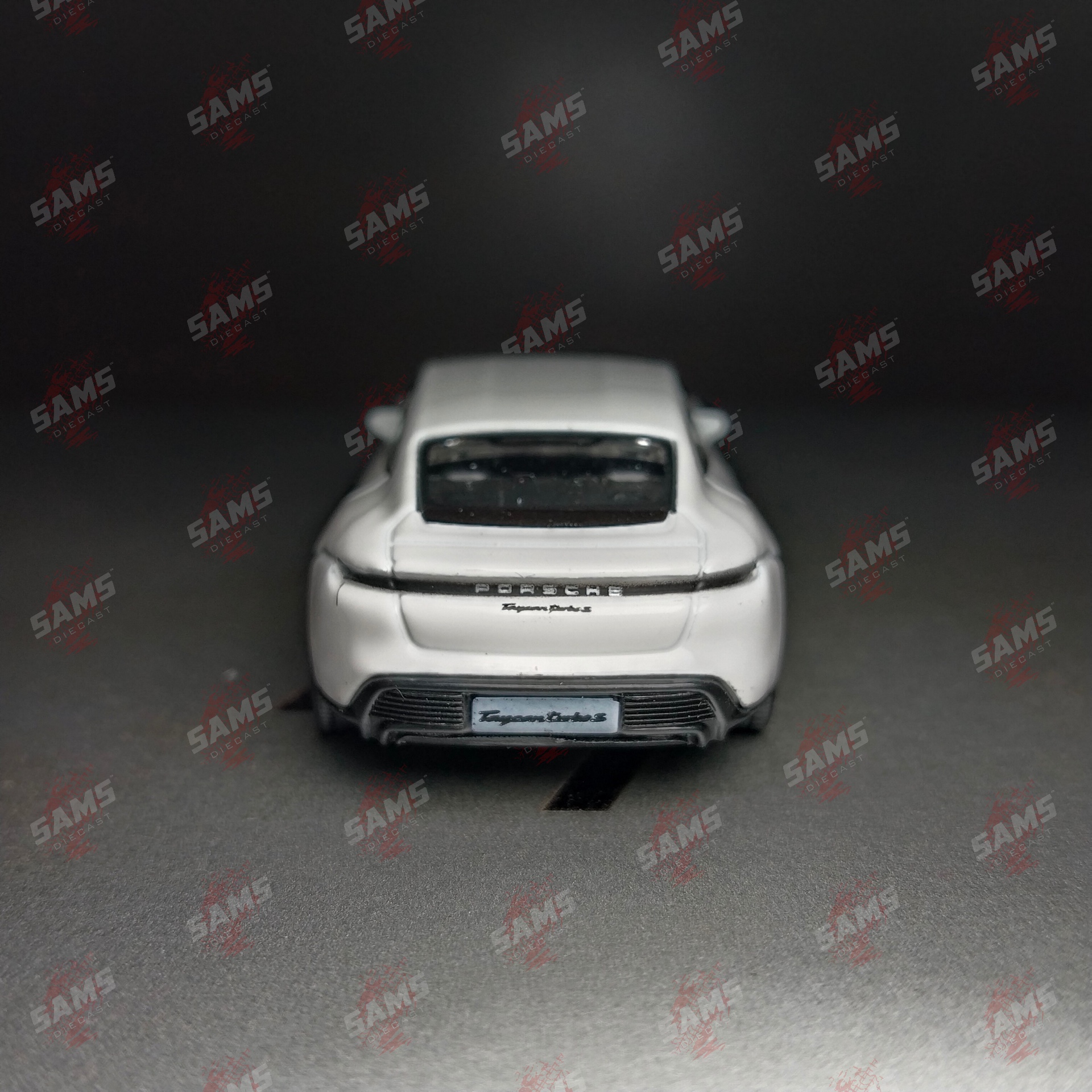 Porsche Taycan Turbo S_img_2