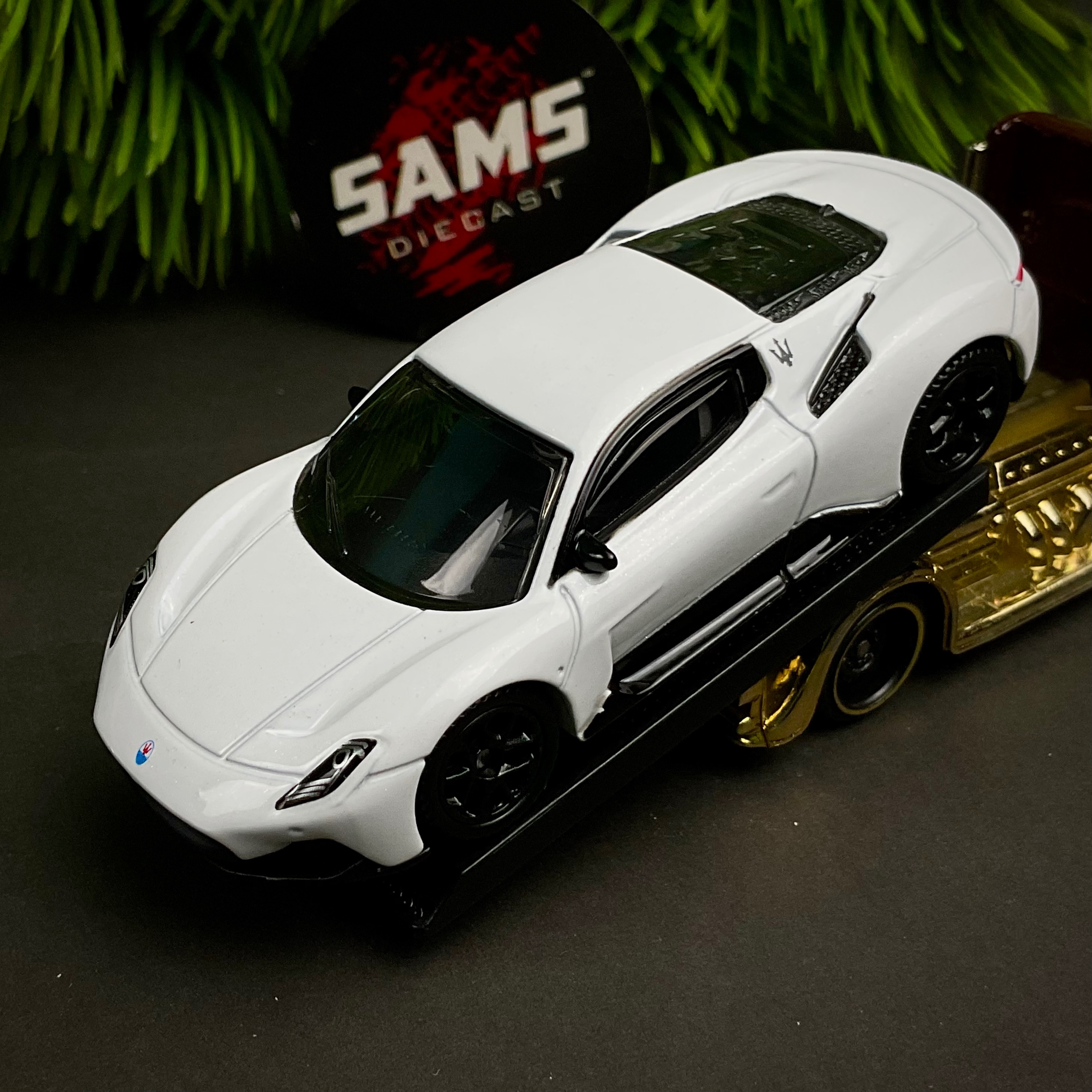 Pre-order || Need For Speed Maserati MC20 thumbnail 4