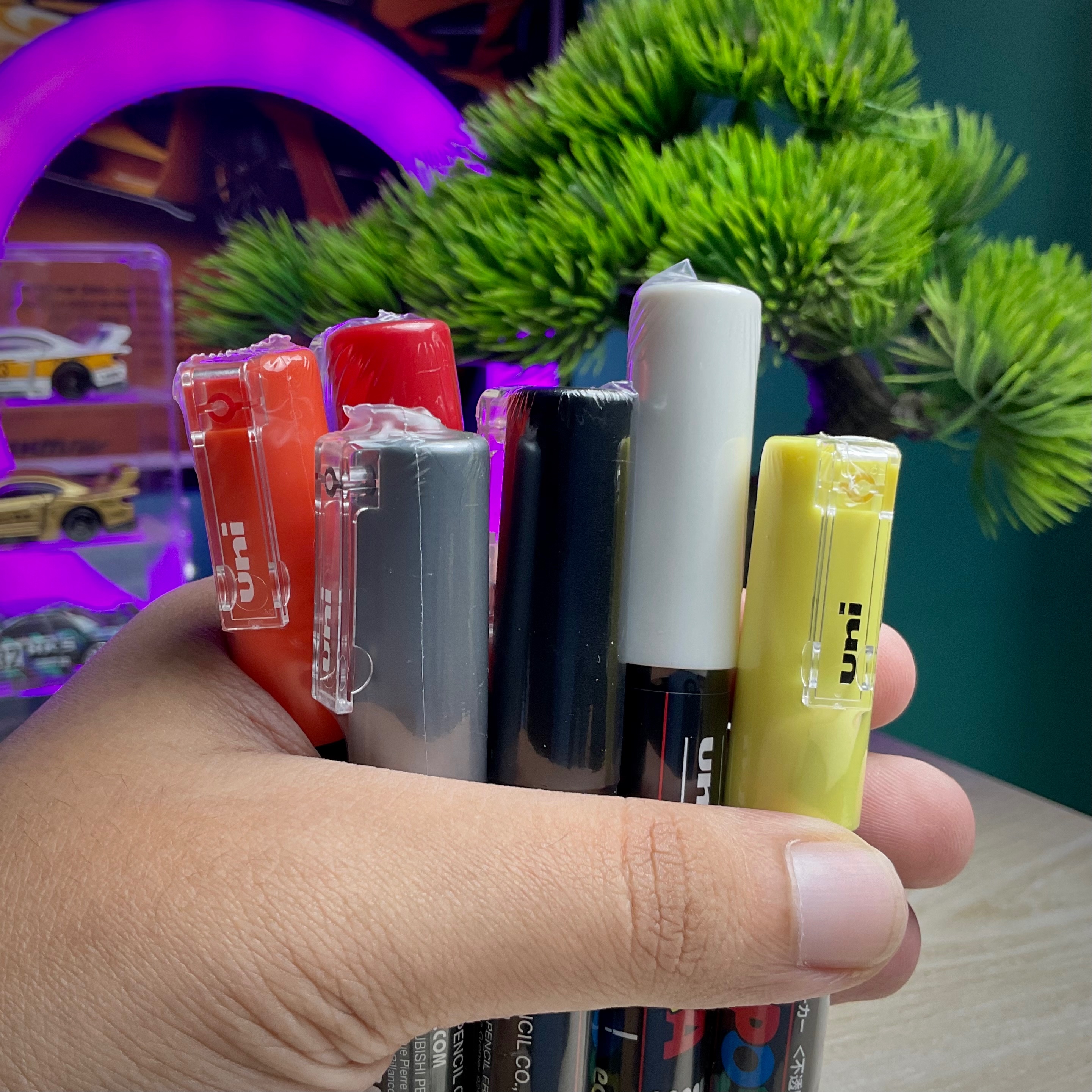 Uni Posca PC-1M Paint Pen (0.7mm) - Custom Diecast Marker