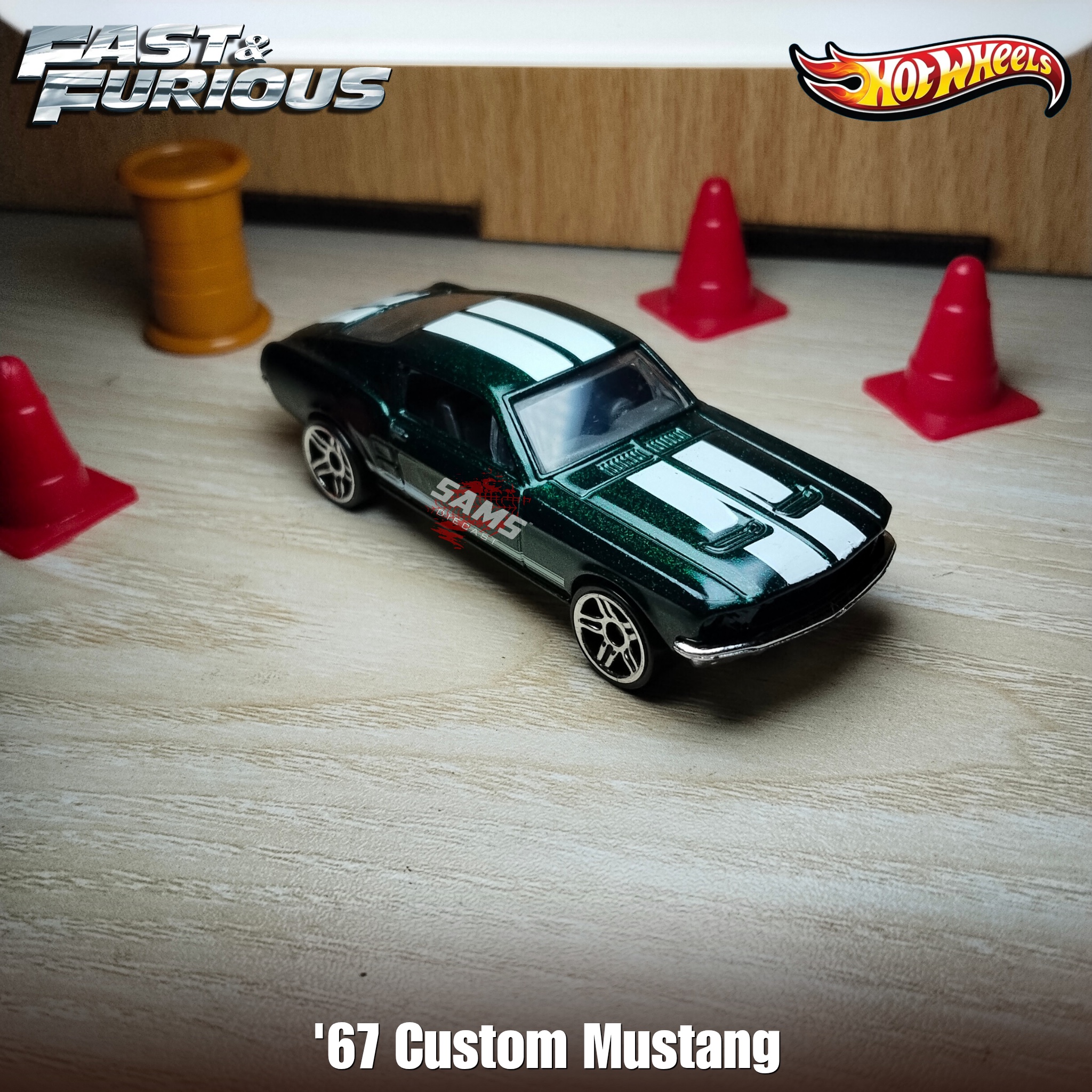 Hot Wheels '67 Custom Mustang 1:64 Fast & Furious (Loose) thumbnail 4