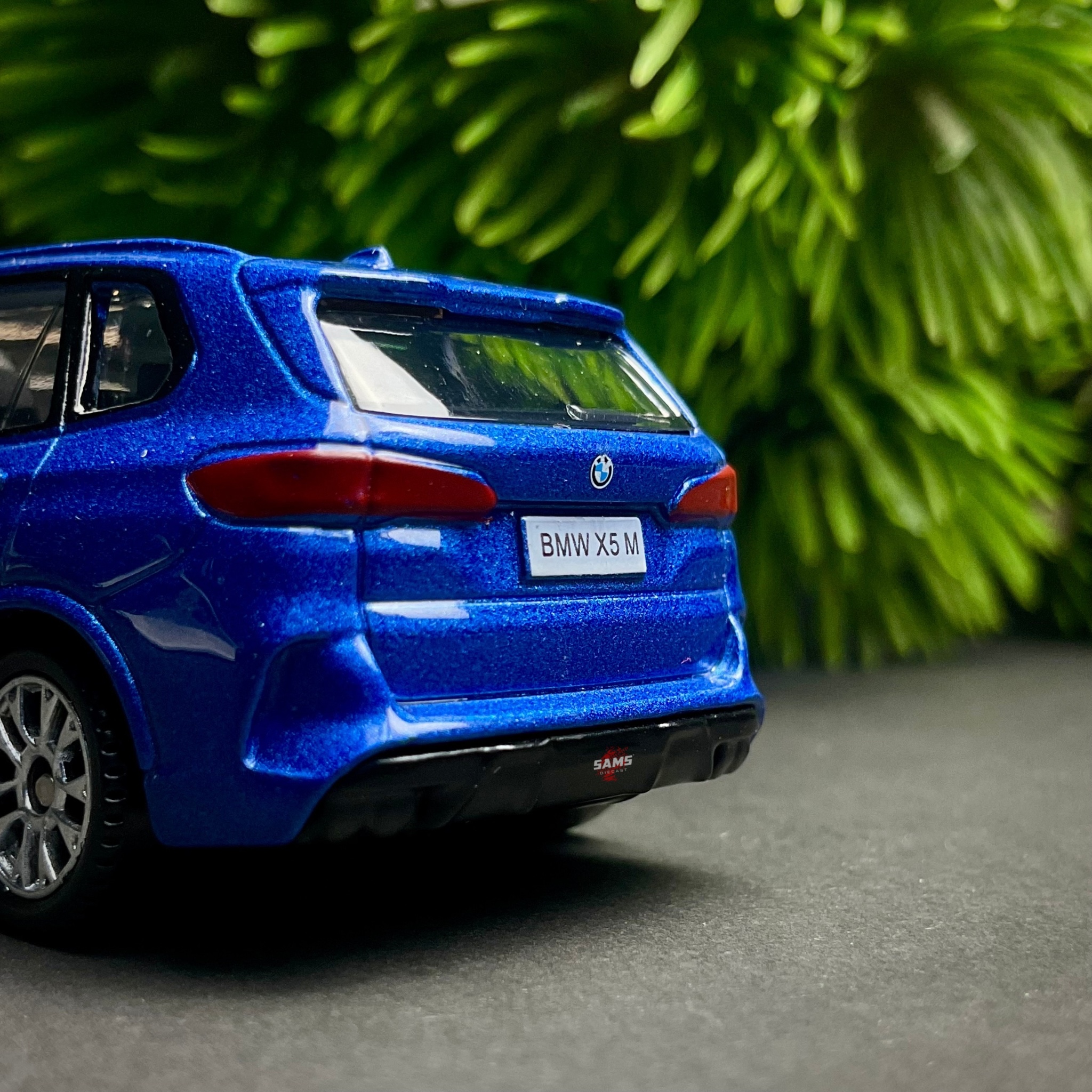 Pre-order || BMW X5M thumbnail 4