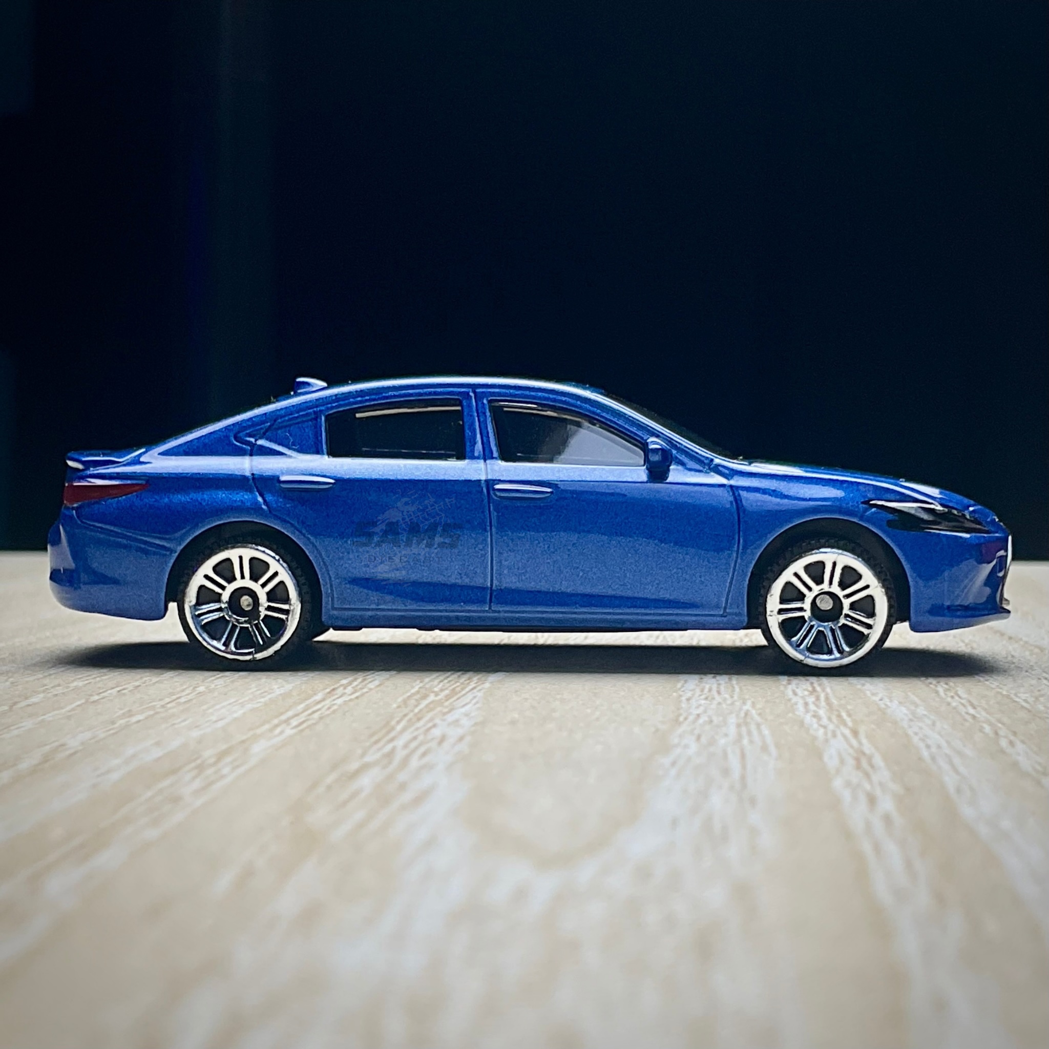 Pre-order || Lexus ES300h_img_2