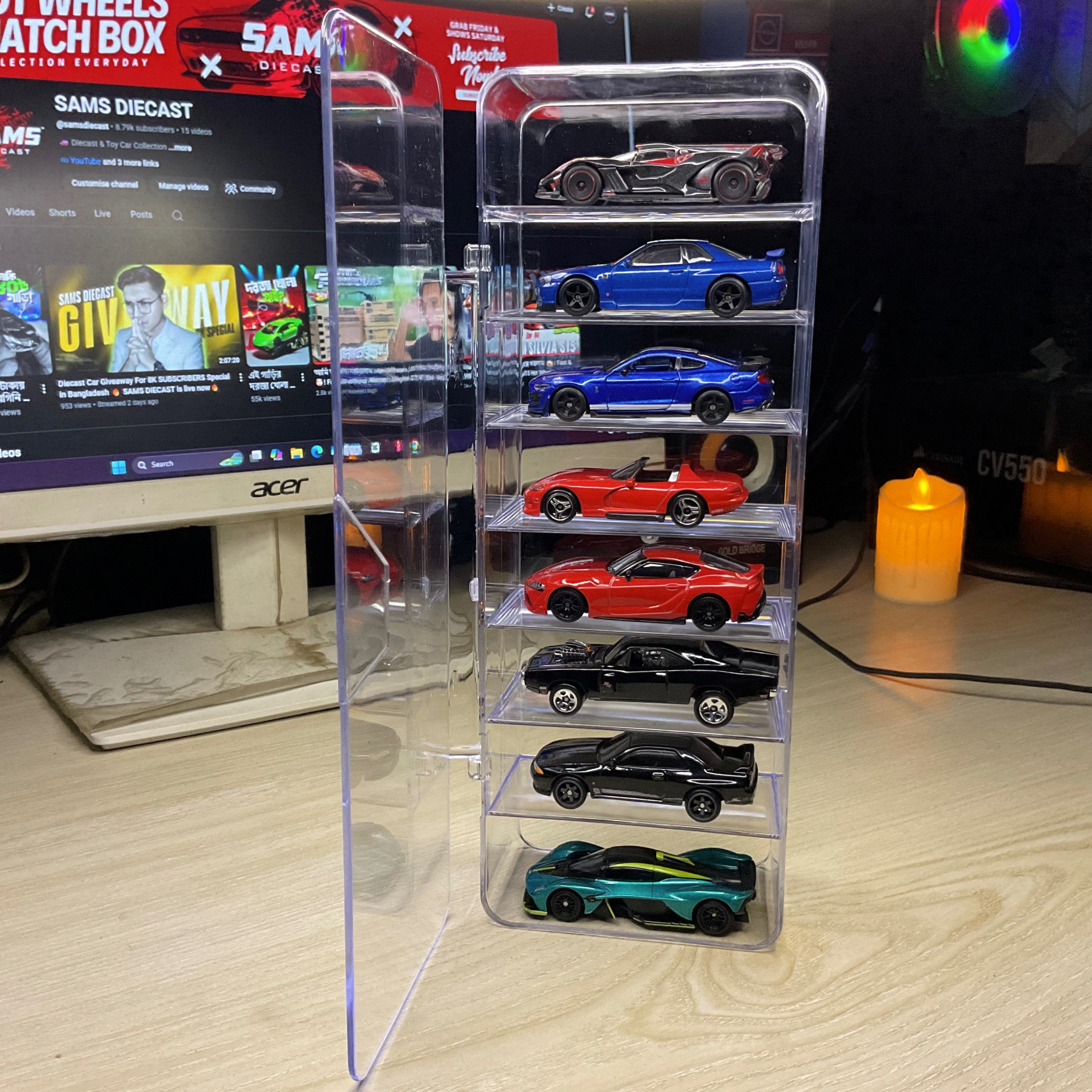 1:64 Clear Acrylic Display Case (8 Slot) Imported thumbnail 3