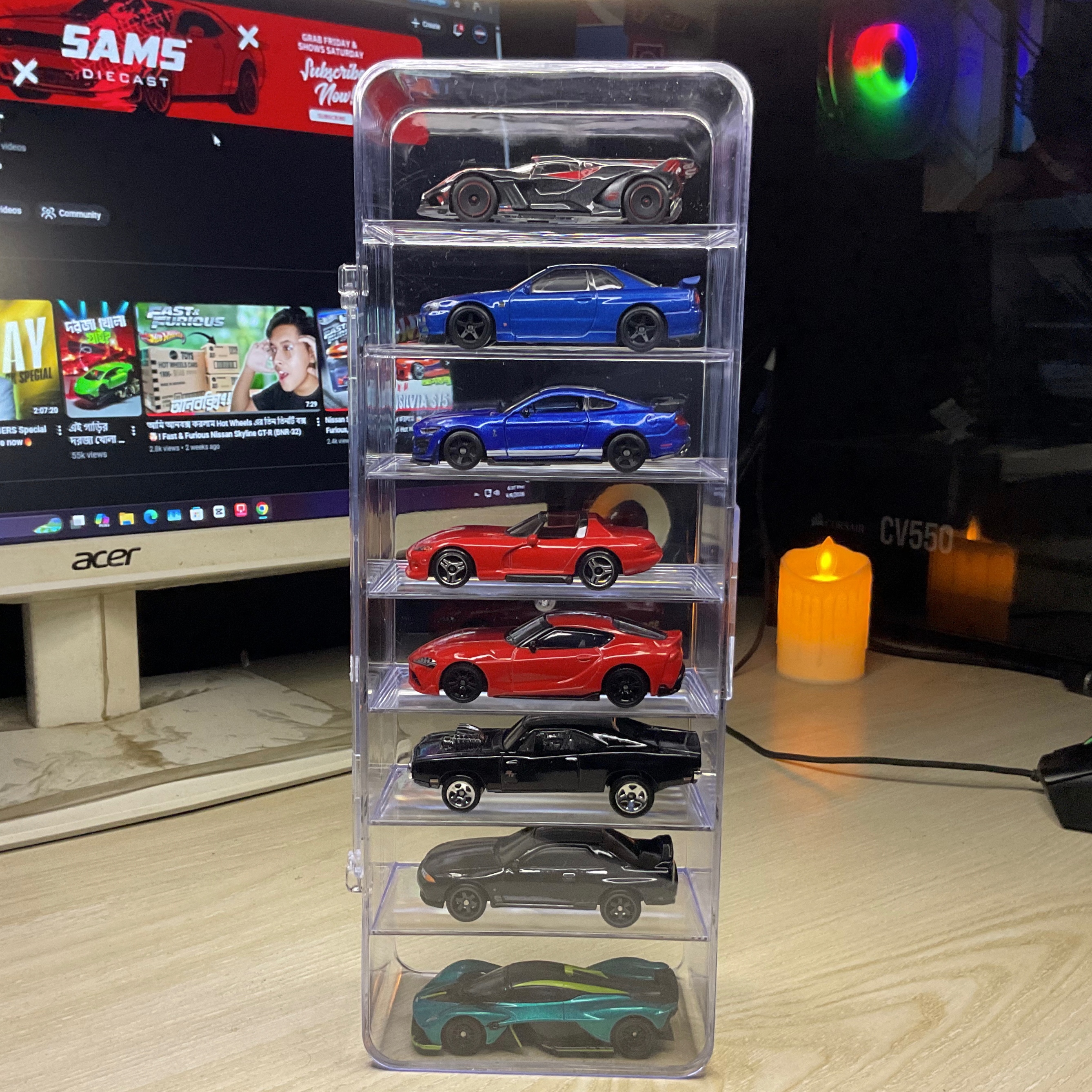1:64 Clear Acrylic Display Case (8 Slot) Imported thumbnail 2