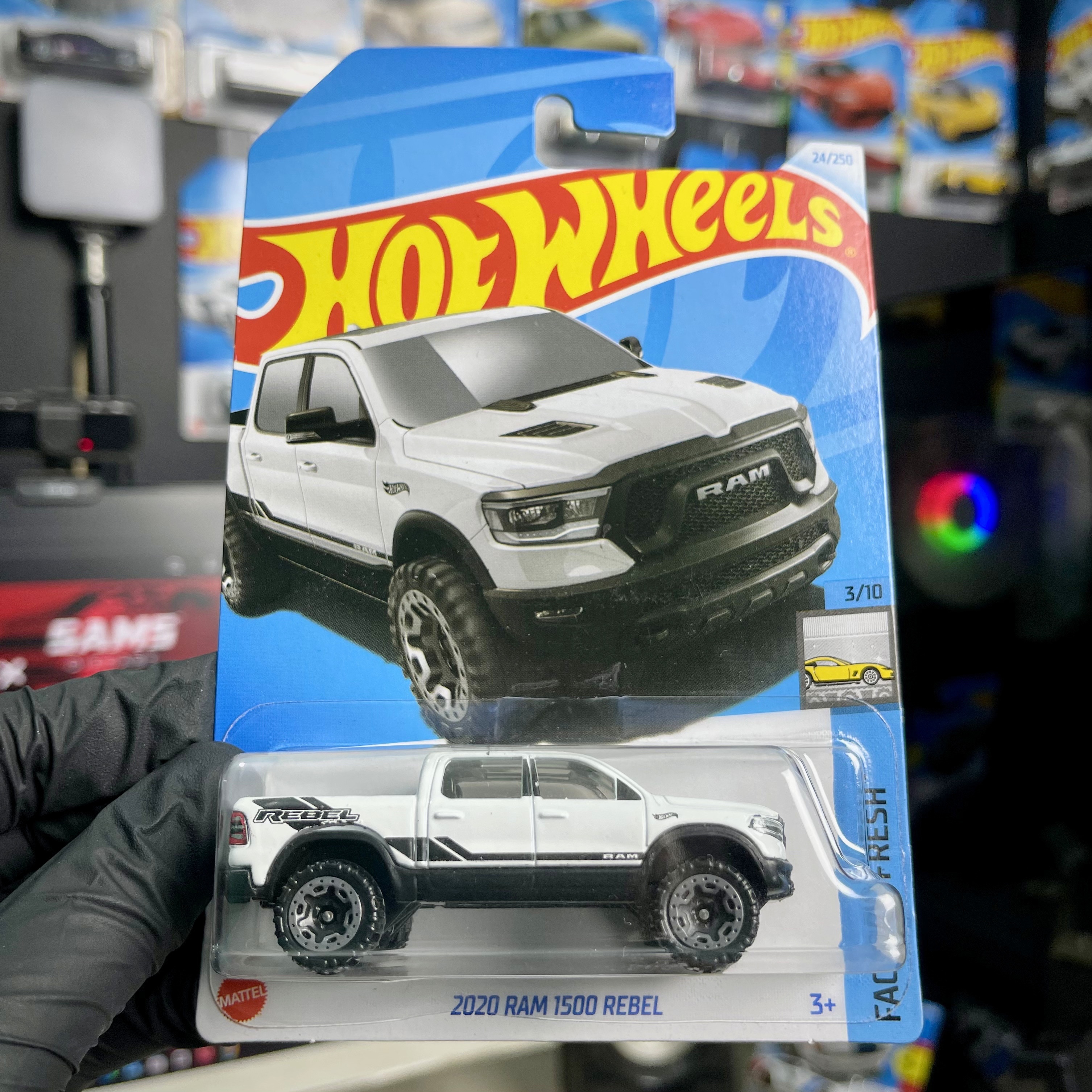 Hot Wheels 2020 RAM 1500 Rebel