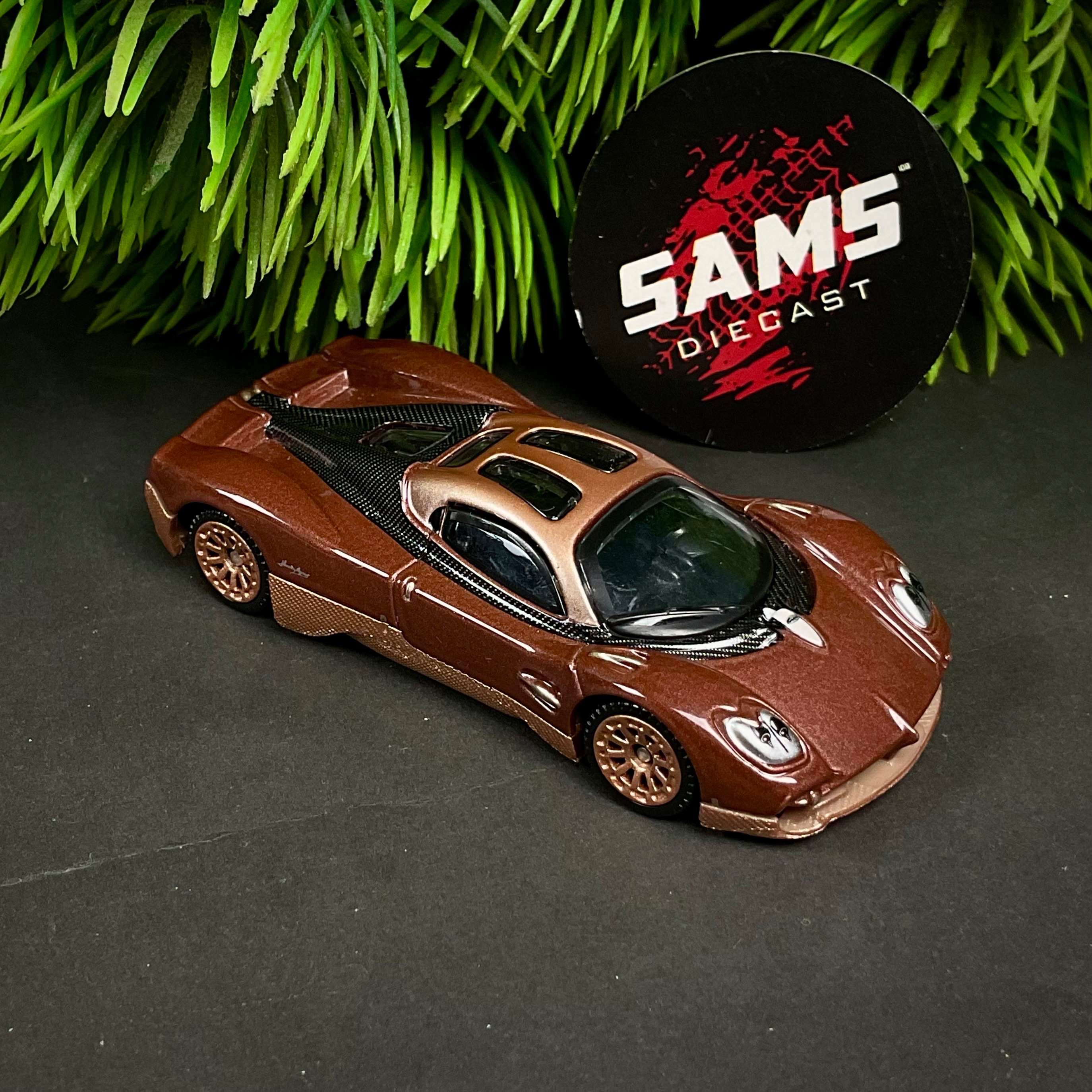 Pre-order || Pagani Utopia thumbnail 4