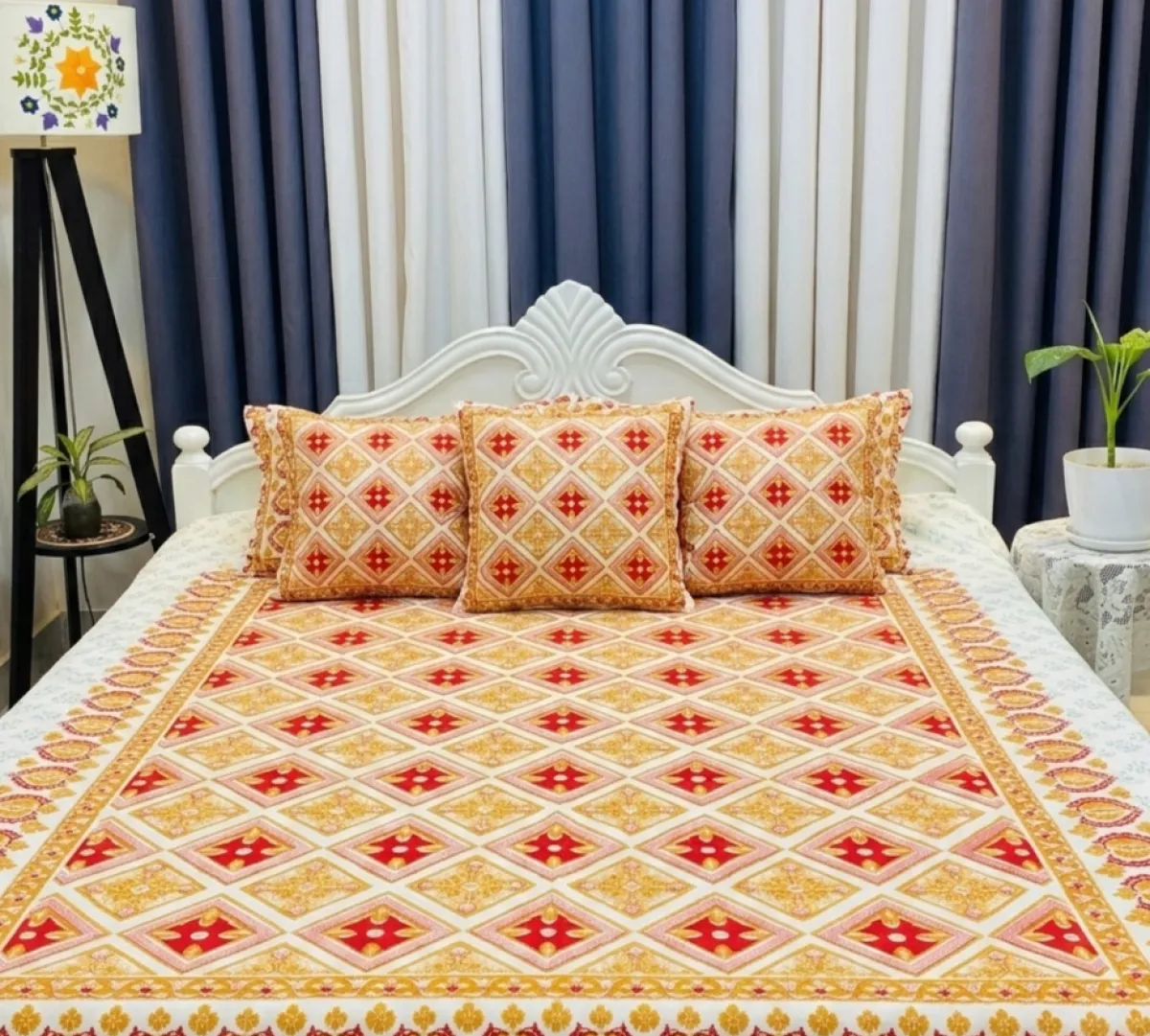 Mila – King Size Elegant Handblock Printed Bedsheet & Pillow Cover Set