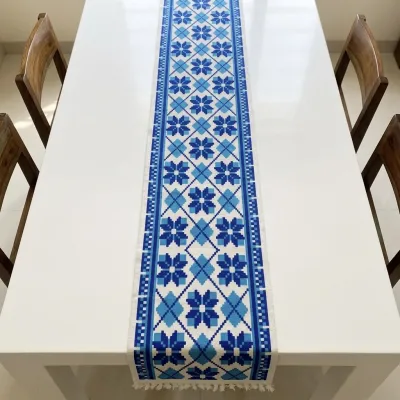Padma – Signature Runner & 4 Placemat Set_img_1