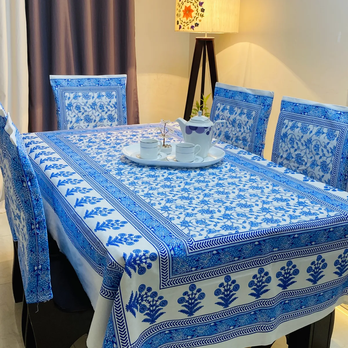 Keya (কেয়া) – Elegant Hand Block Pattern Table Cloth