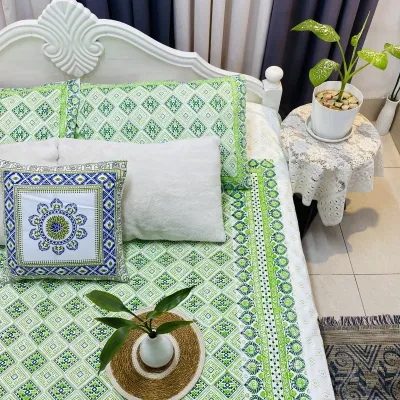 Trina – King Size Premium Traditional Handblock Bedsheet & Pillow Covers_img_0