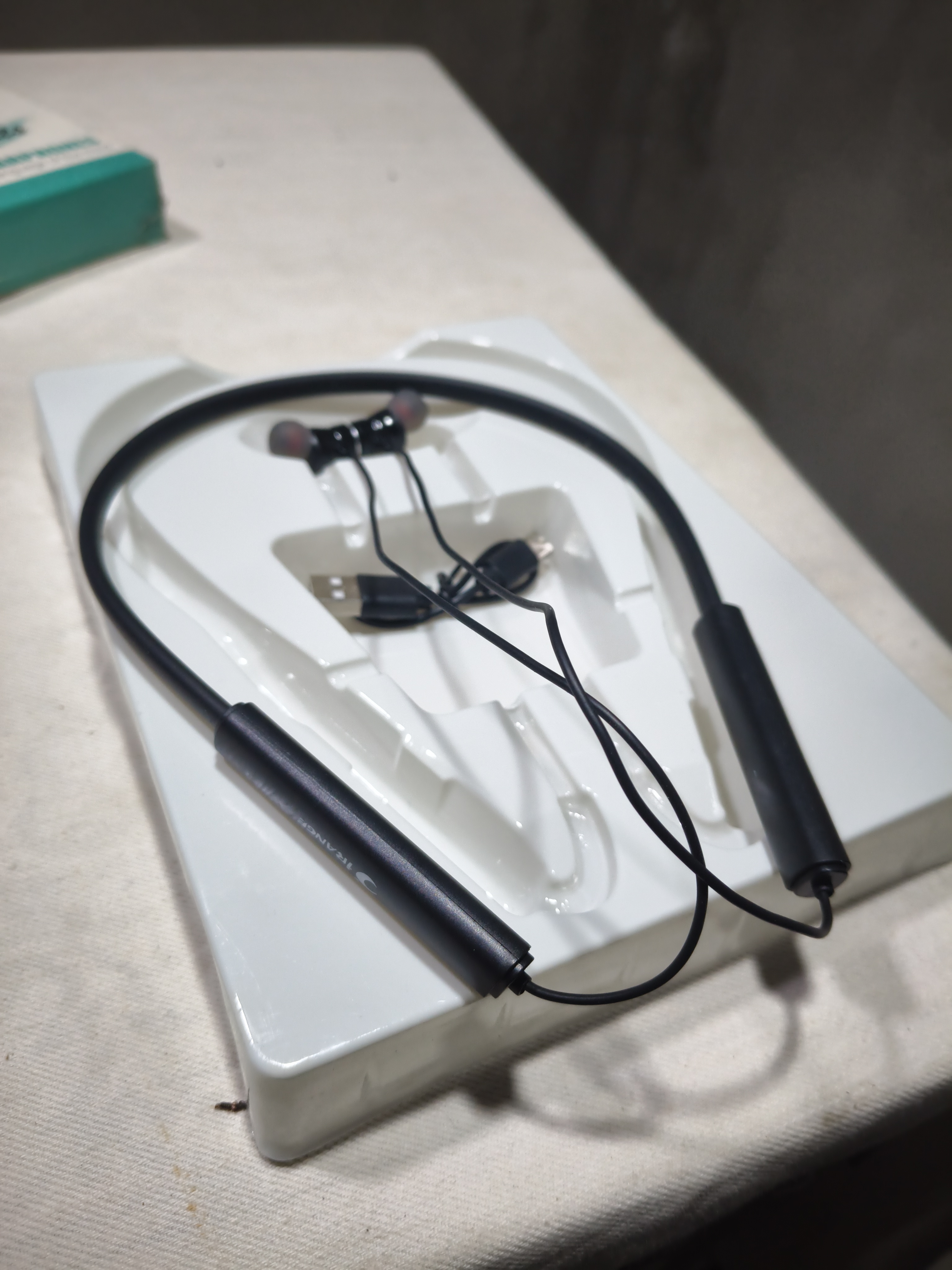 Irange-001 wlrelrss earphones_img_1