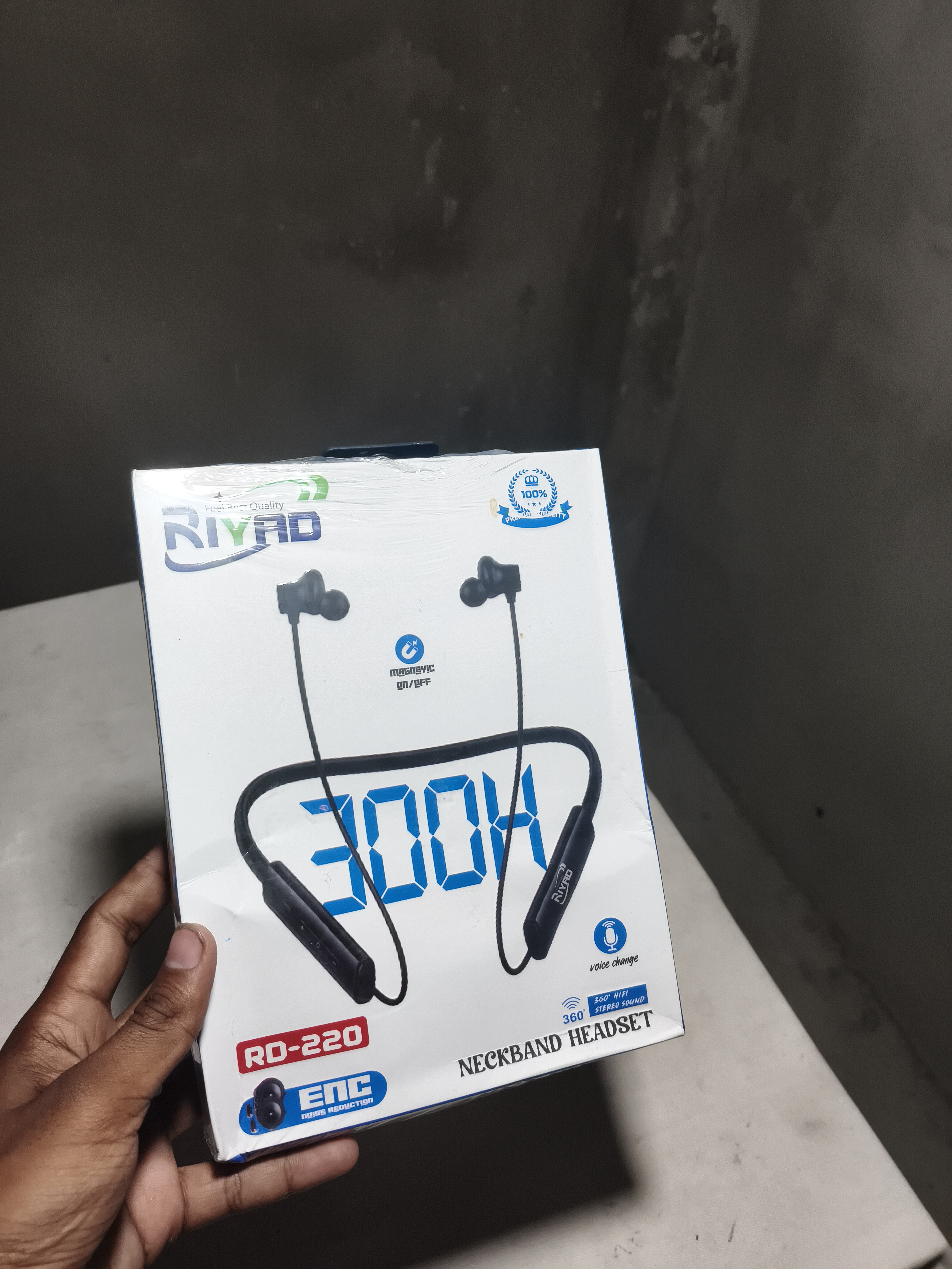 RIYAD RD220 Neckband