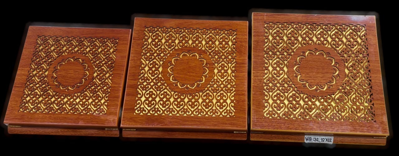 Wooden Laser Box Crest - Model thumbnail 9