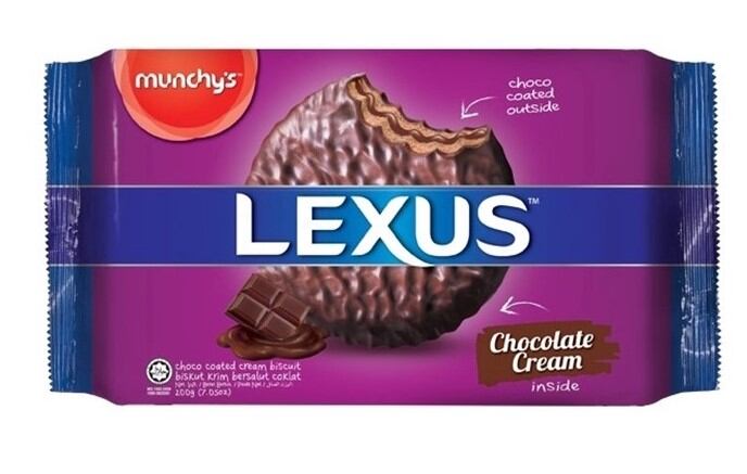 Munchy's Lexus Choco Coated Cream Biscuit with Chocolate Flavoured Cream 200g