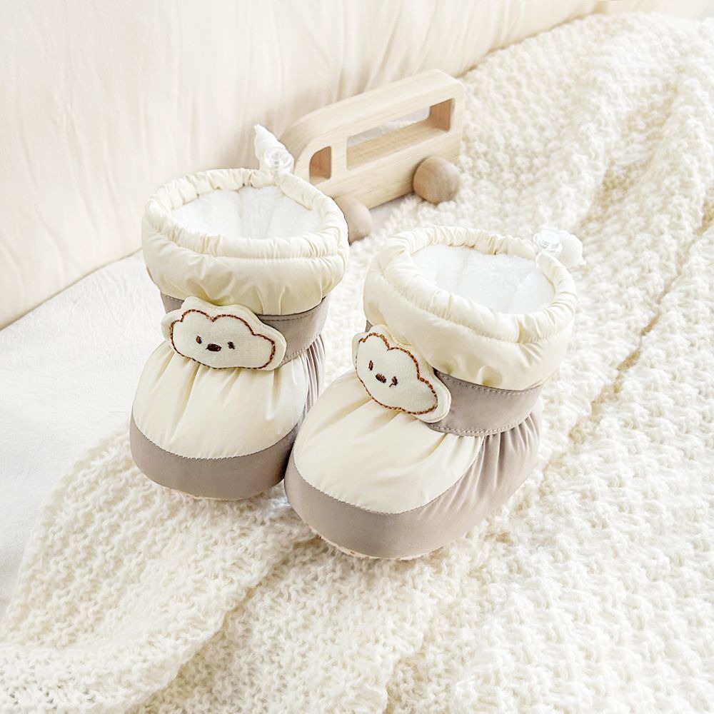 New Born Baby Shoes for Winter thumbnail 2